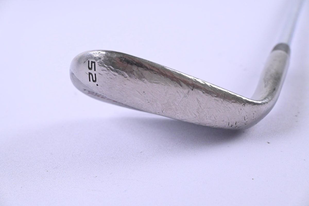 Taylormade Tour Preferred Gap Wedge / 52 Degree / Wedge Flex KBS Tour-V Shaft