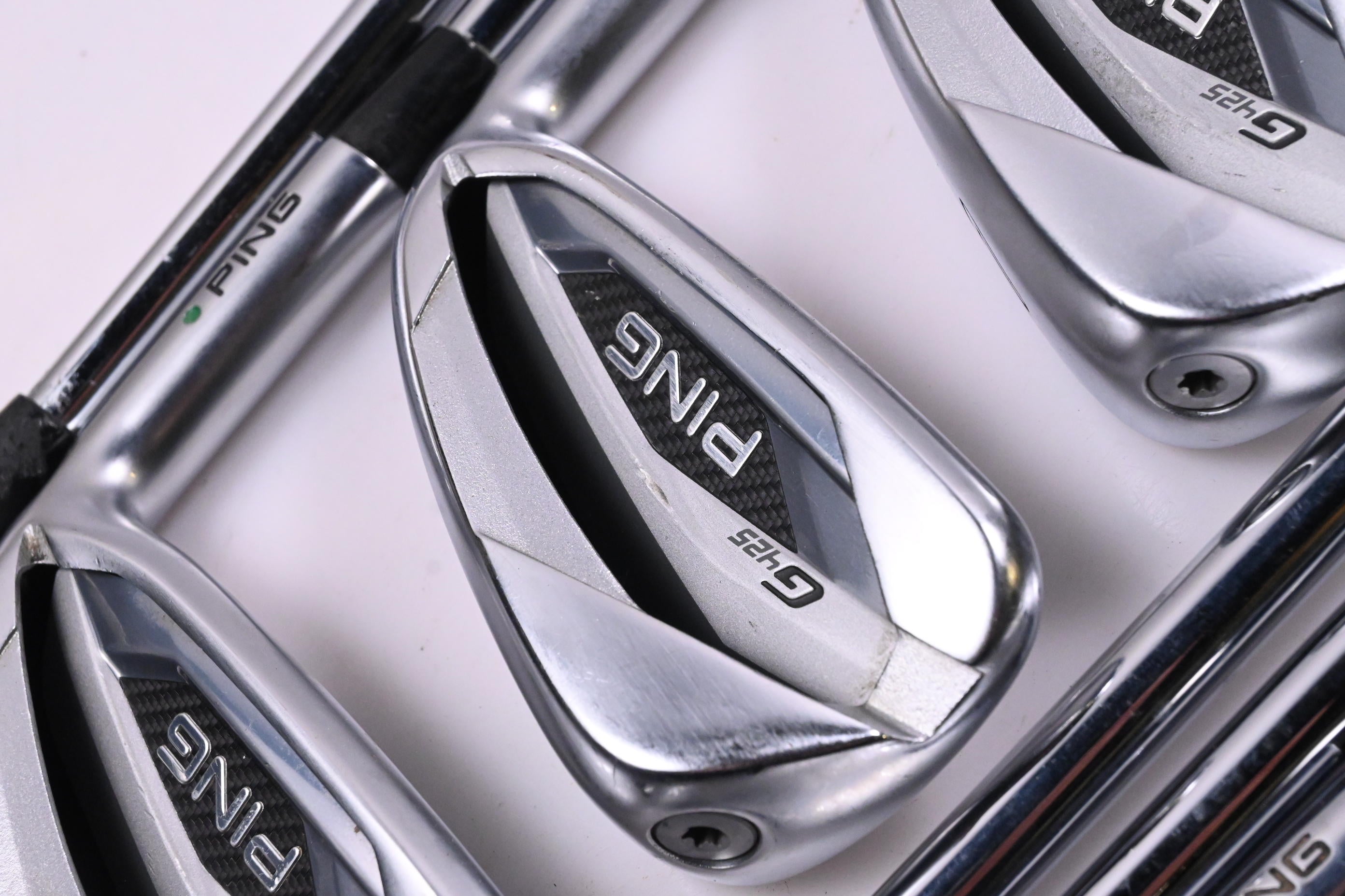 Ping G425 Irons / 4-PW+GW+SW / Green Dot / Stiff Flex Dynamic Gold S300 Shafts