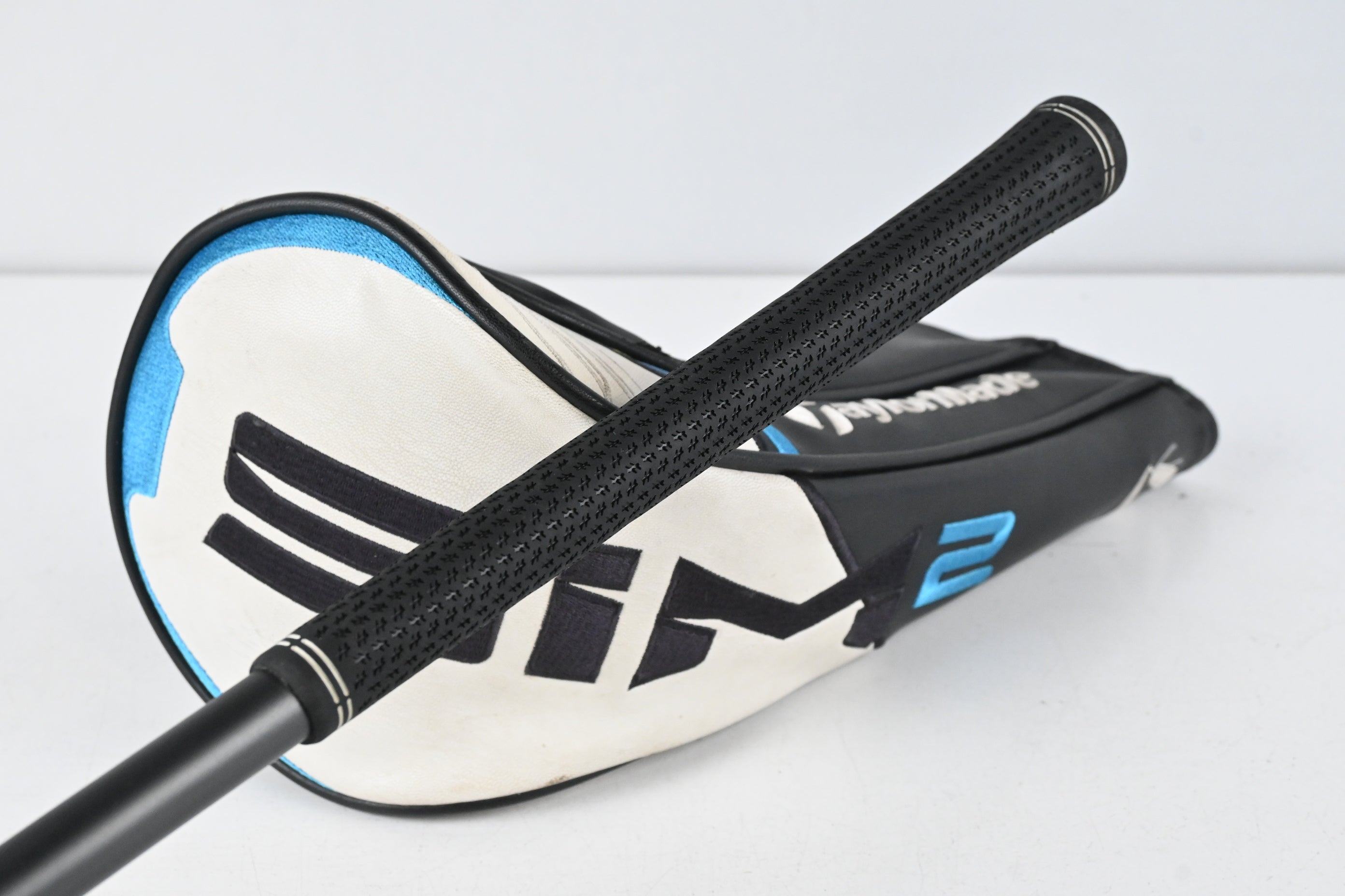 Taylormade SIM2 Driver / 9 Degree / X-Flex Hzrdus Smoke Black 70 Shaft