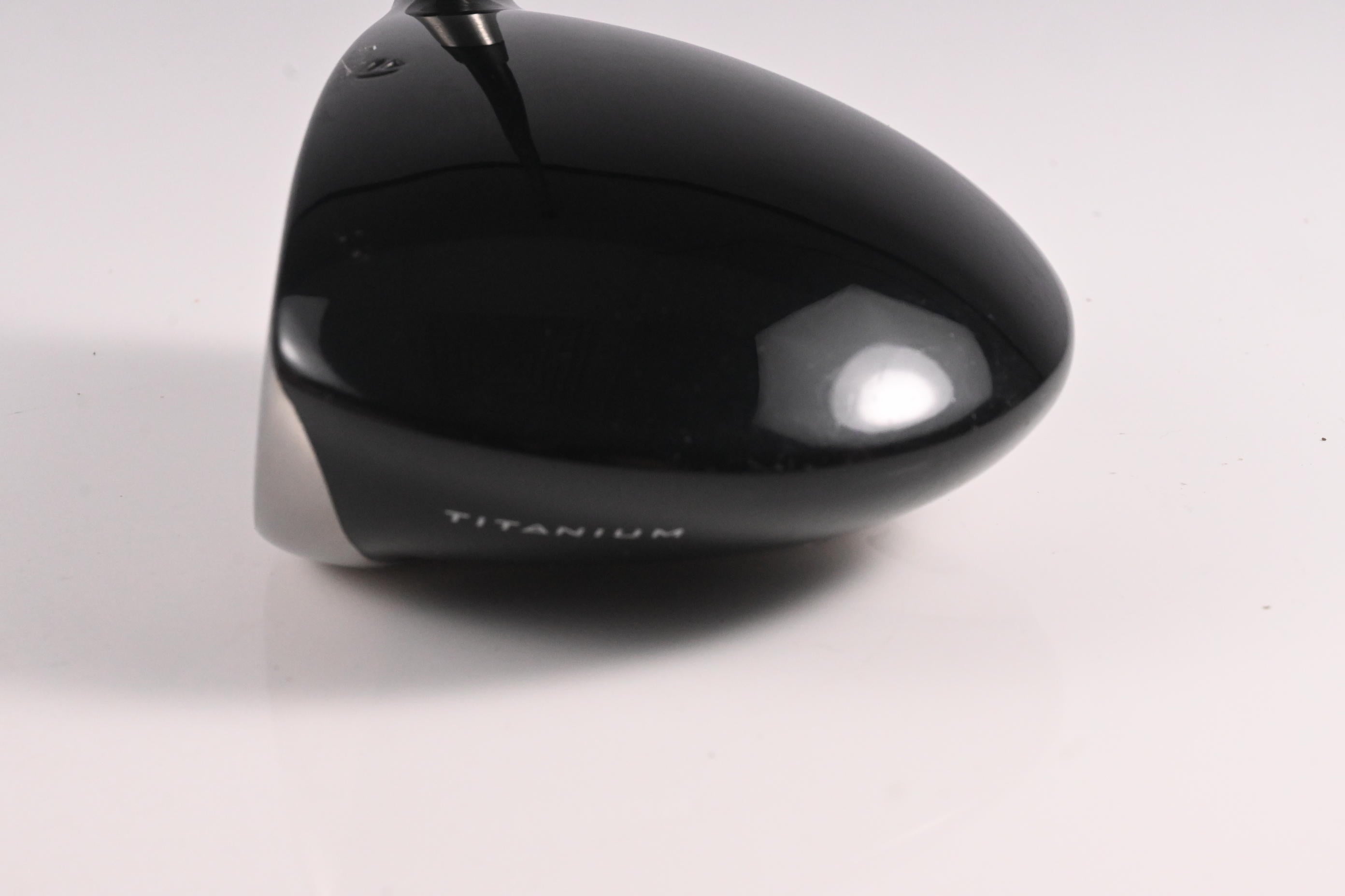 Left Hand Taylormade R540 Driver / 9.5 Degree / Regular Flex Taylormade M.A.S2 70