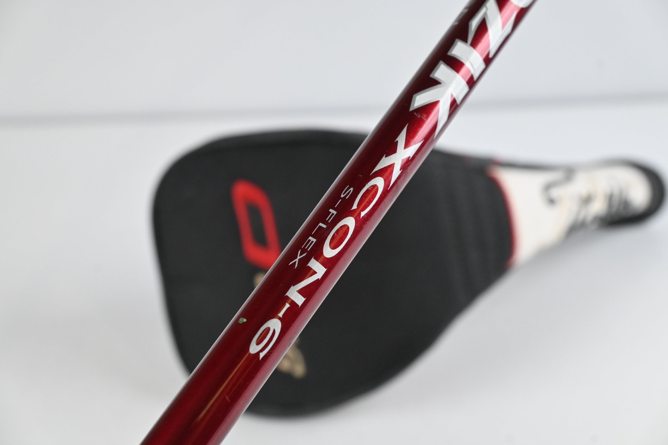 Titleist 909 D Comp Driver / 9.5 Degree / Stiff Flex Matrix Ozik Xcon-6 Shaft
