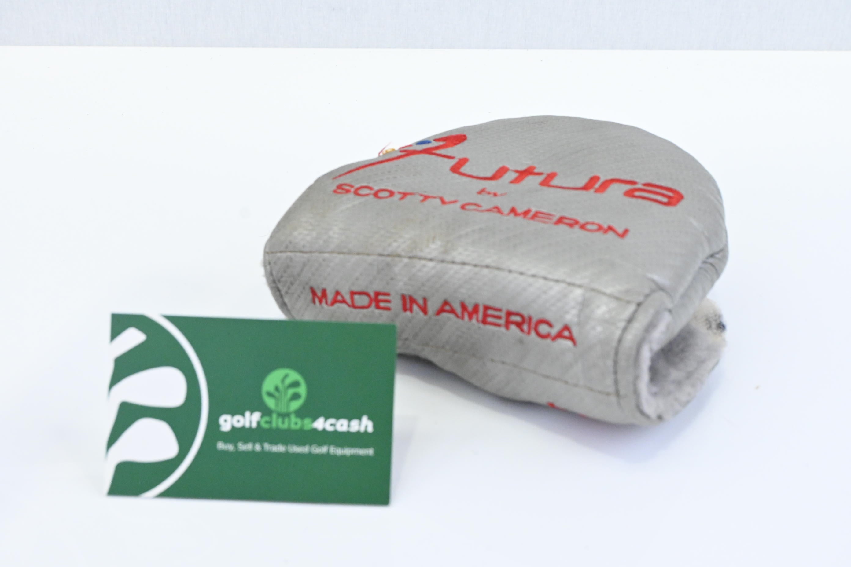 Scotty Cameron Futura Putter / 34 Inch