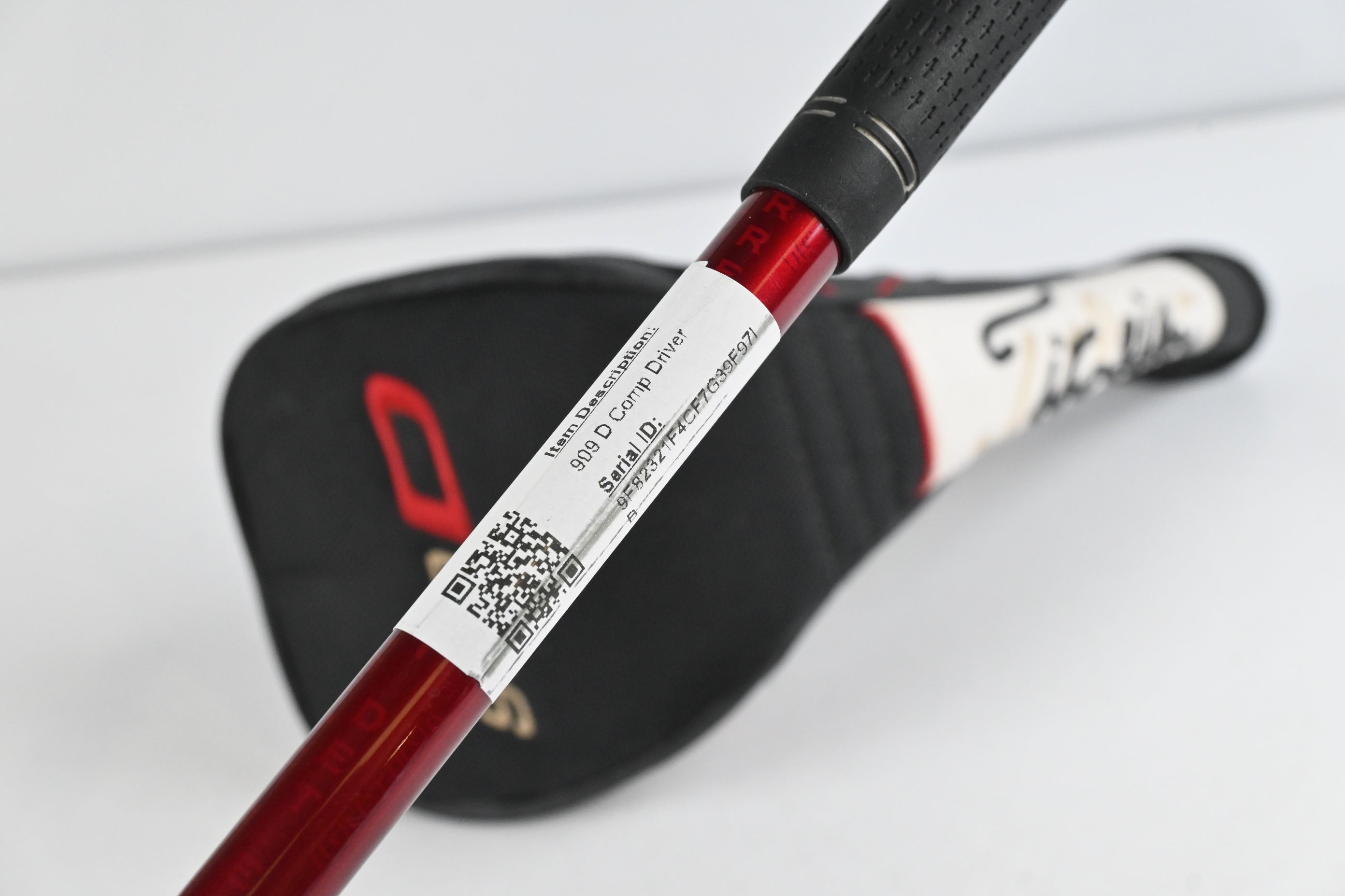 Titleist 909 D Comp Driver / 9.5 Degree / Stiff Flex Matrix Ozik Xcon-6 Shaft