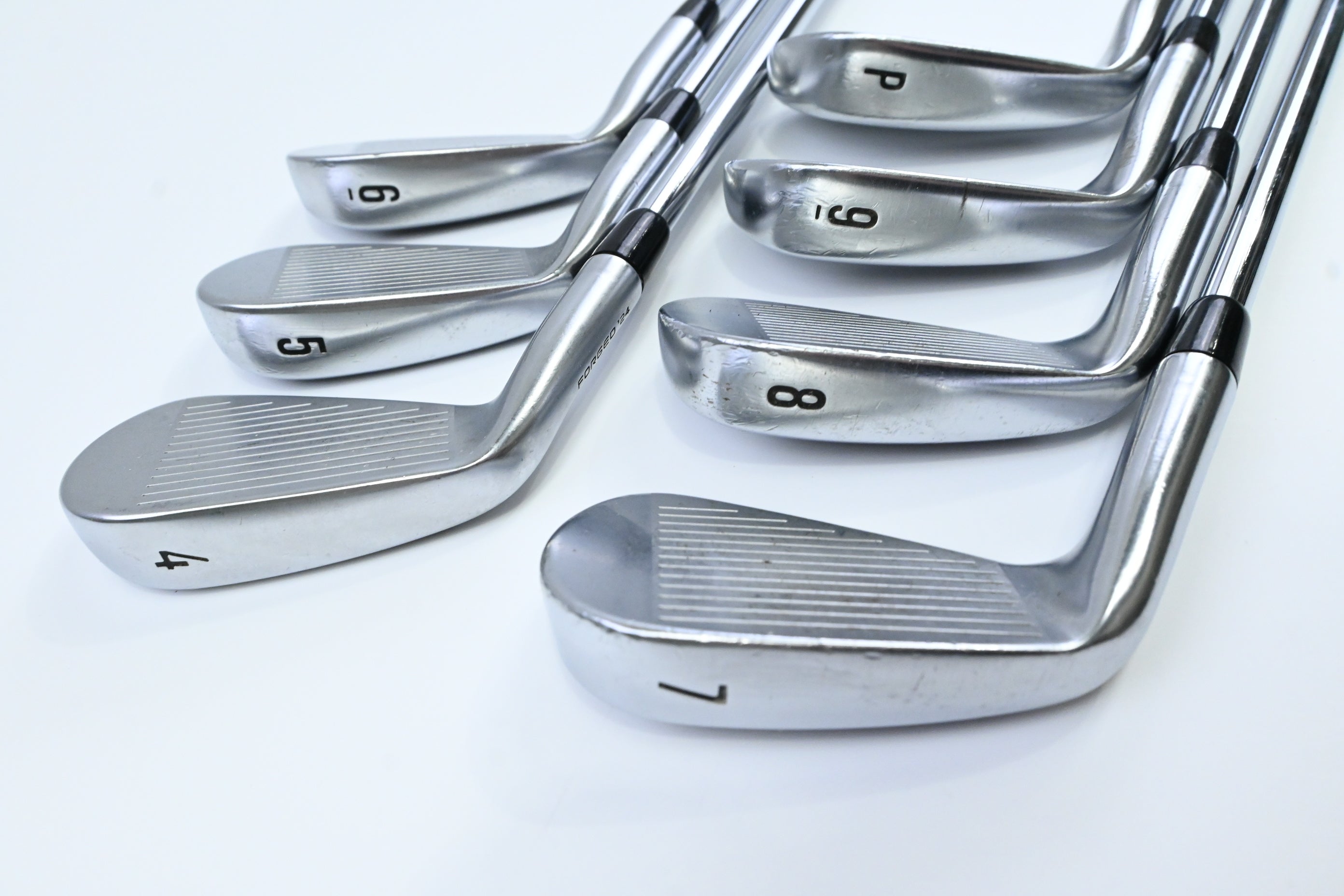 Callaway Apex Pro 24 Irons / 4-PW / Stiff Flex AMT Red S300 Shaft