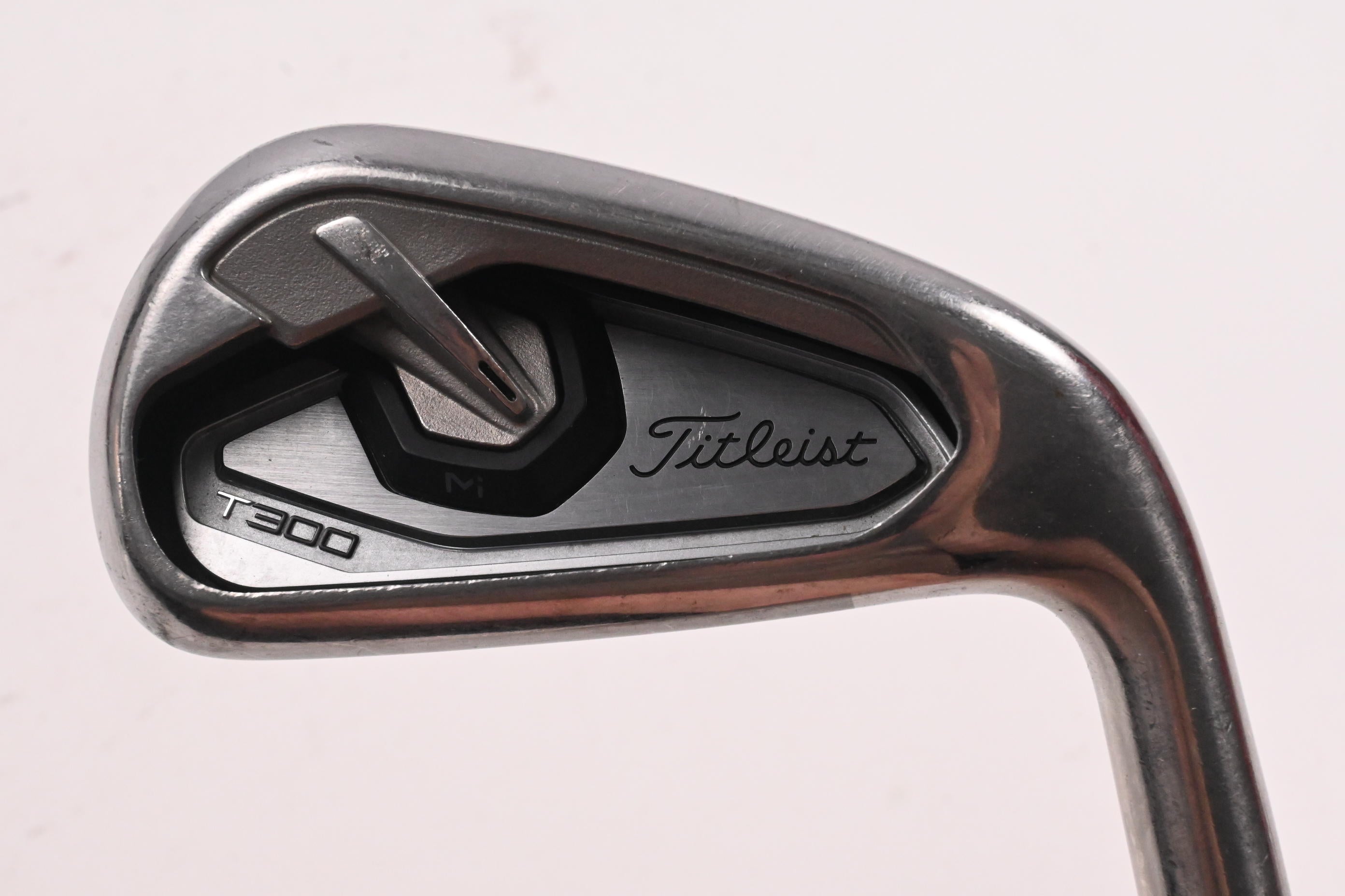 Titleist T300 2019 #6 Iron / 26 Degree / Stiff Flex True Temper AMT Red S300