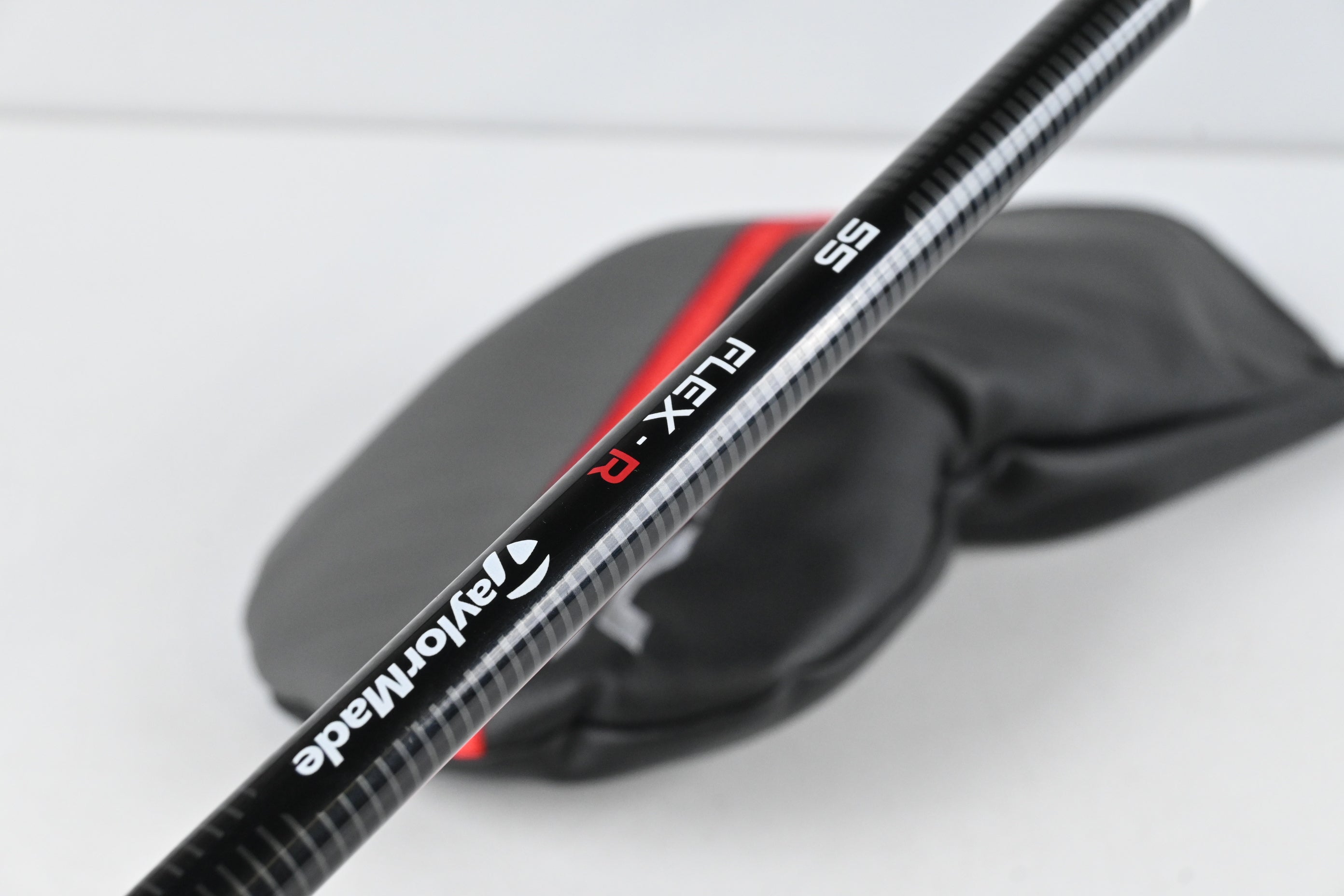 Taylormade RBZ Driver / 10.5 Degree / Regular Flex Taylormade RBZ 55 Shaft