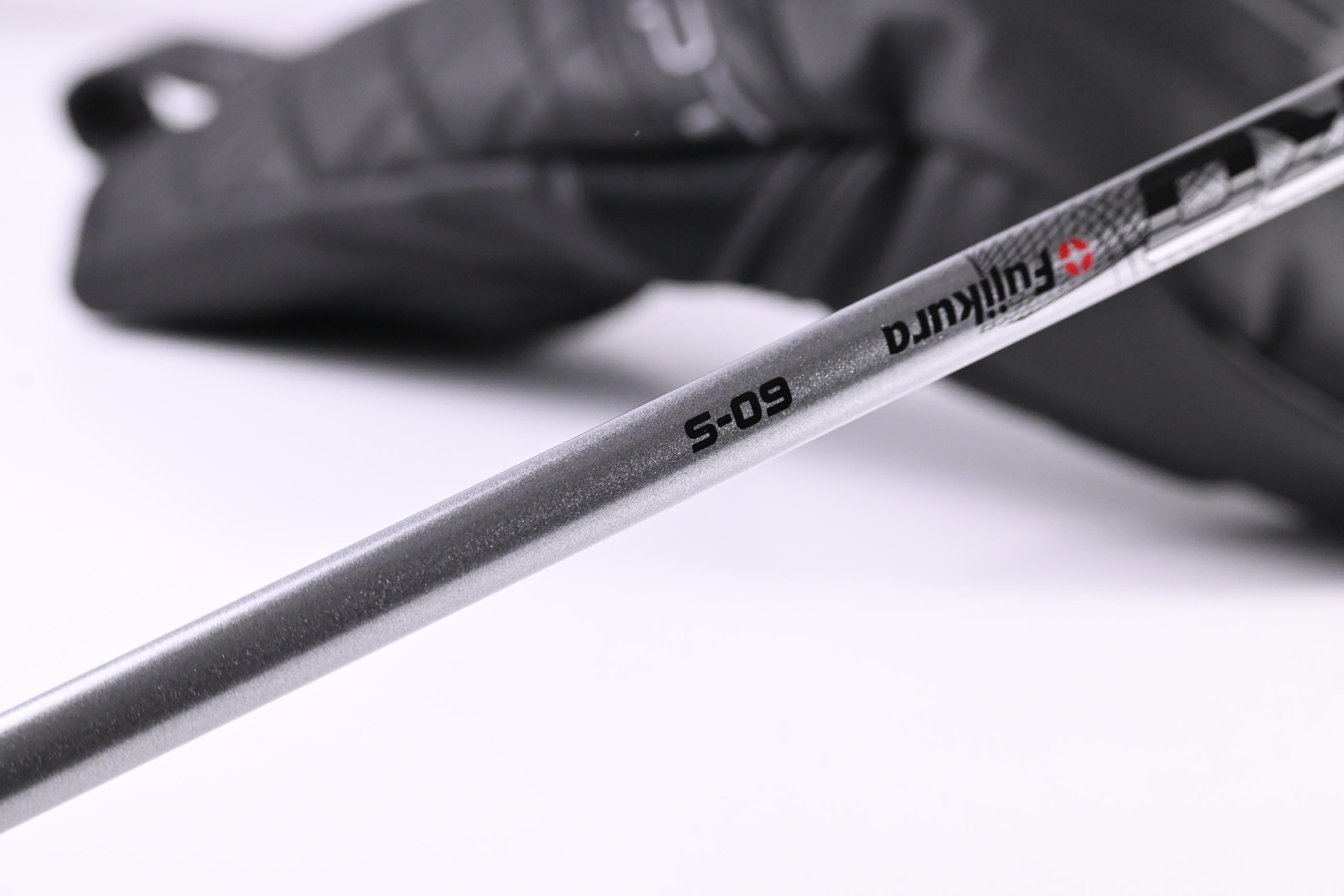 Cobra DS-Adapt LS Driver / 9 Degree / Stiff Flex Fujikura Pro 60 Shaft