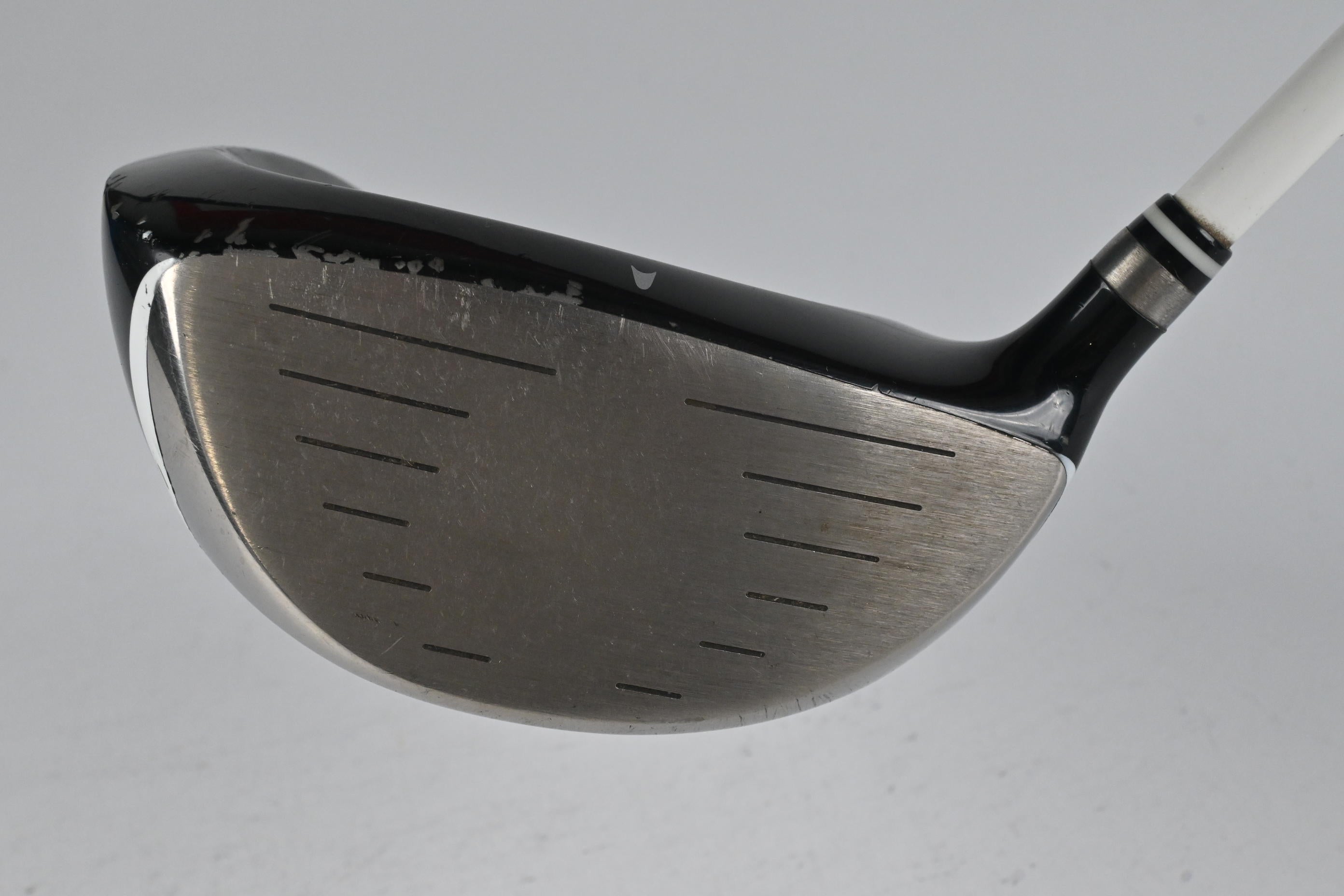 Wilson Spine Driver / 10.5 Degree / Stiff Flex UST Mamiya ProForce V2 62 Shaft