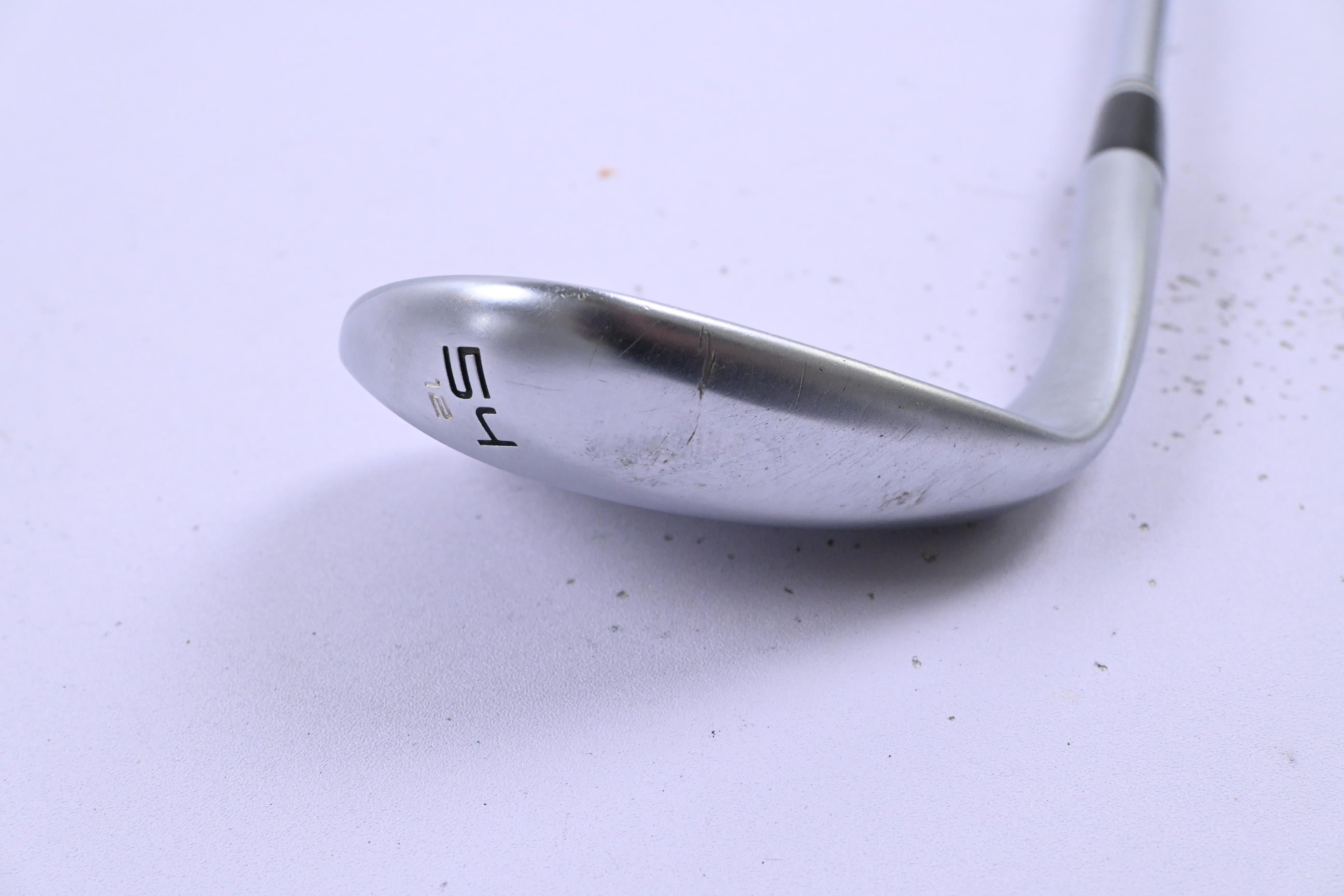 Cleveland CBX Zipcore Sand Wedge / 54 Degree / Wedge Flex Dynamic Gold Spinner