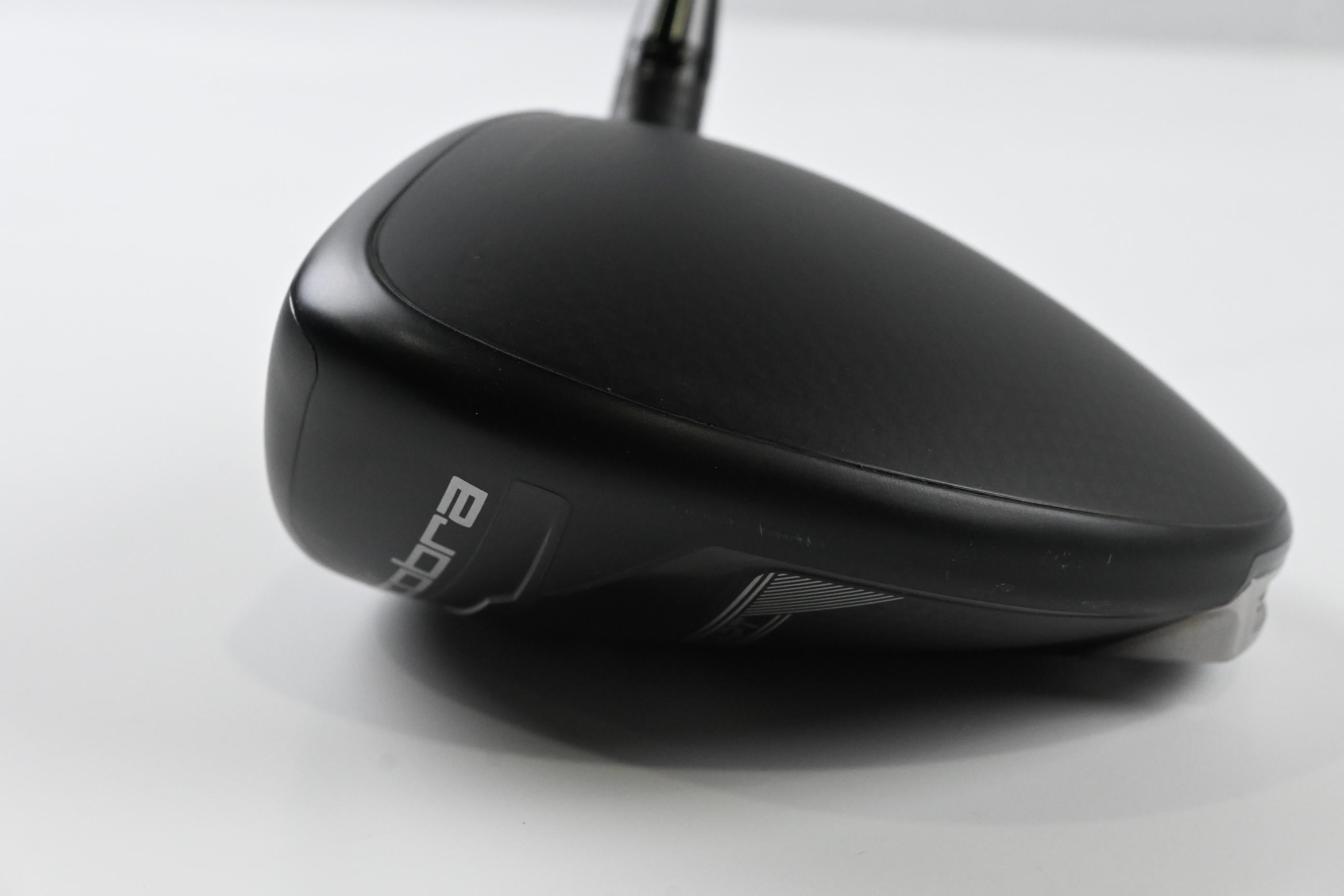 Left Hand Cobra DS-Adapt MAX-K Driver/  10.5 Degree / Regular Flex Vanquish 4 Shaft