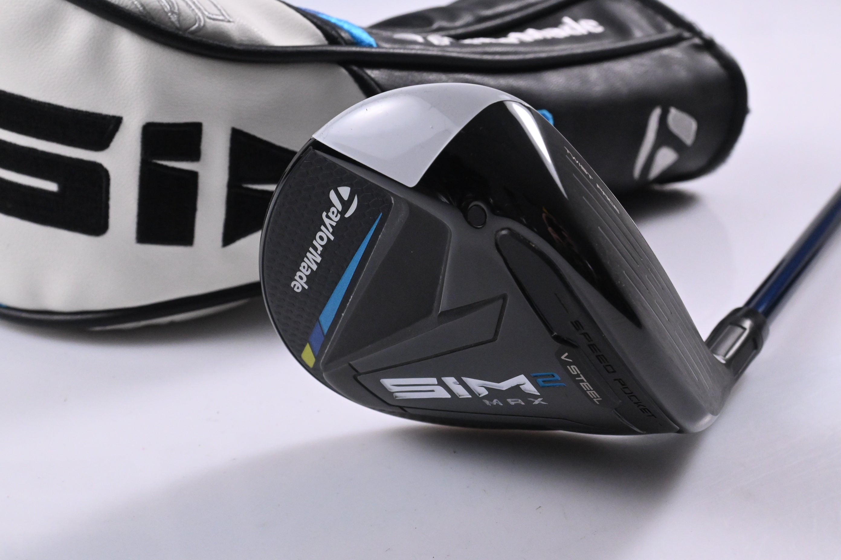 Taylormade SIM2 Max #5 Wood / 18 Degree / Regular Flex Fujikura Ventus Blue 5