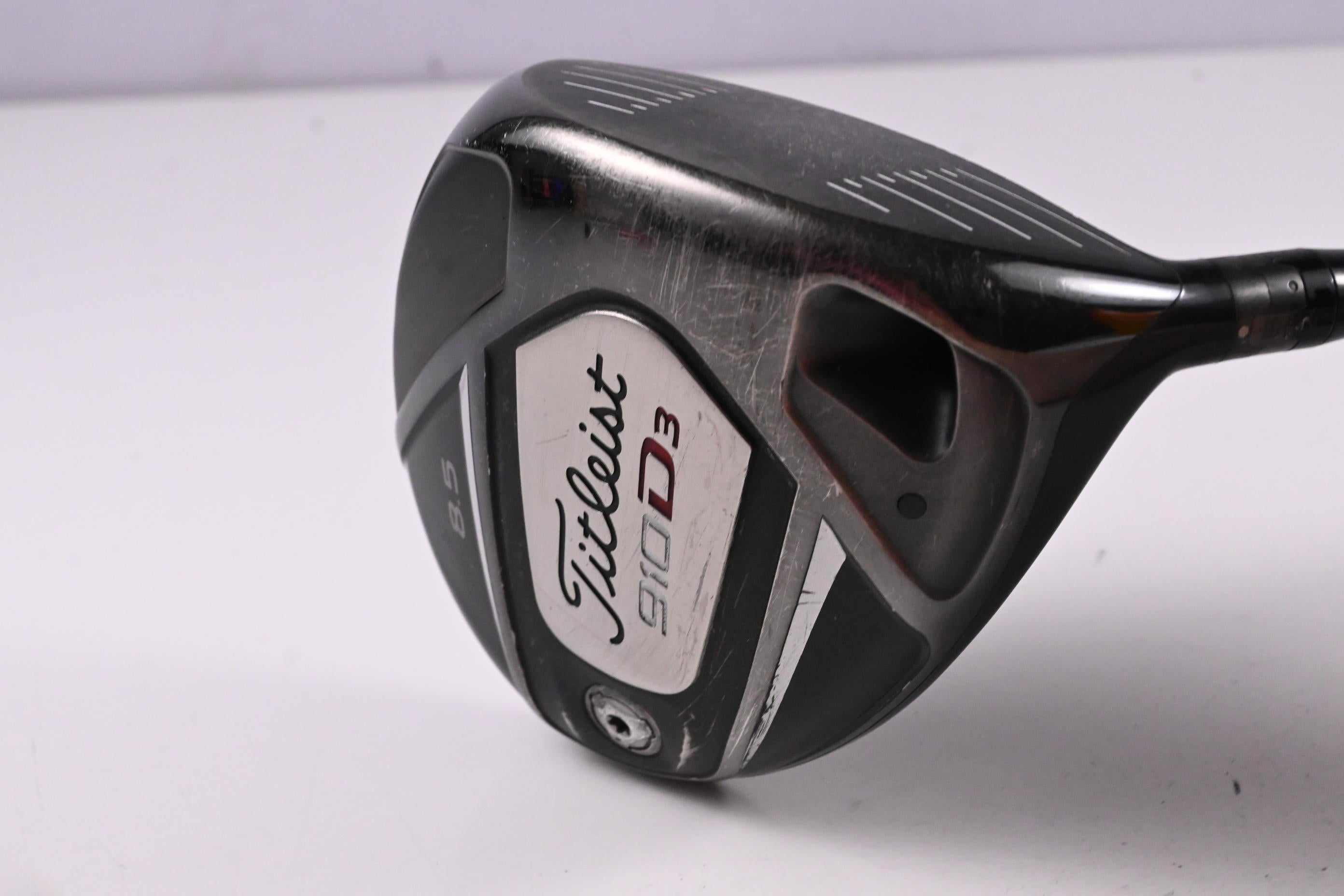 Titleist 910 D3 Driver / 8.5 Degree / Regular Flex Tour AD YS-Q 65 Shaft