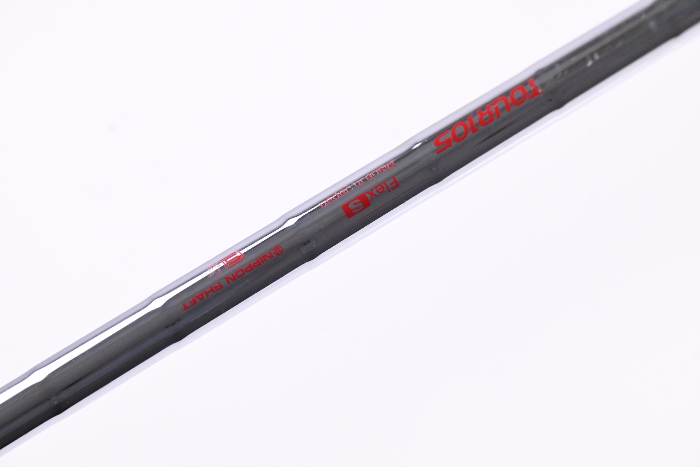 Taylormade P790 2023 #4 Iron / 21 Degree / Stiff Flex N.S.Pro Modus3 Tour 105