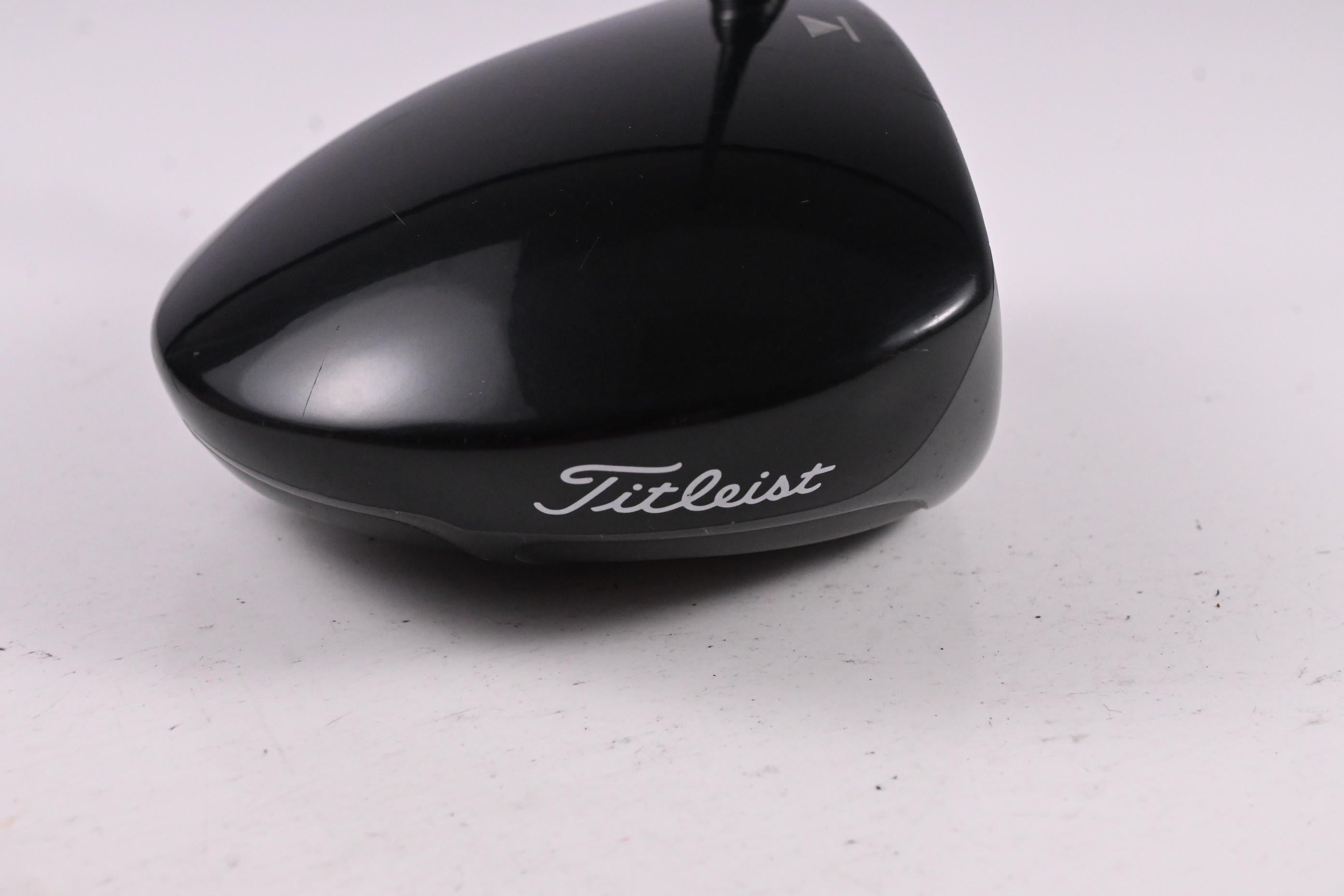 Titleist 910 D3 Driver / 8.5 Degree / Regular Flex Tour AD YS-Q 65 Shaft