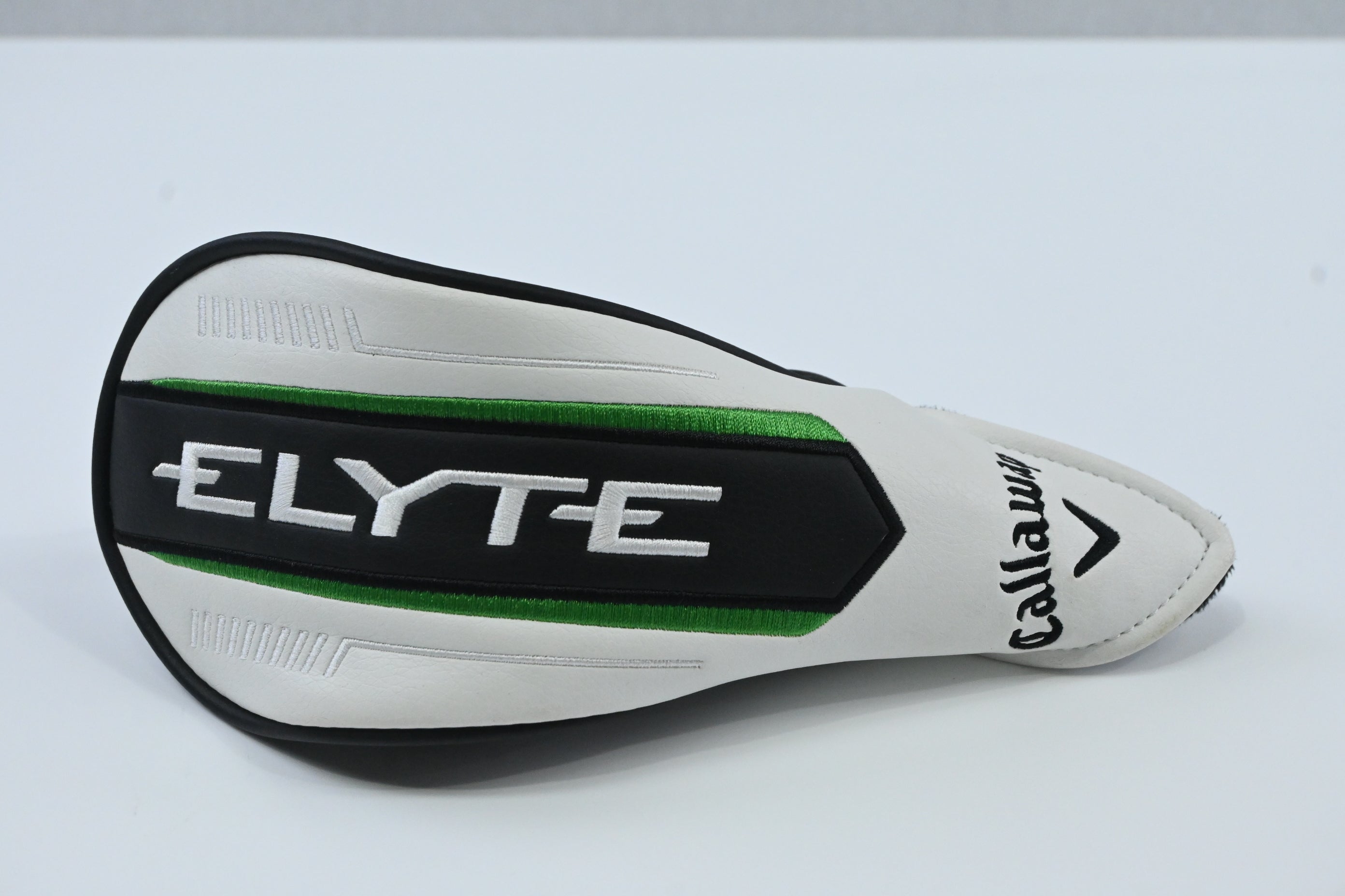 Callaway Elyte #4 Hybrid / 22 Degree / Stiff Flex Denali Charcoal 70 Shaft