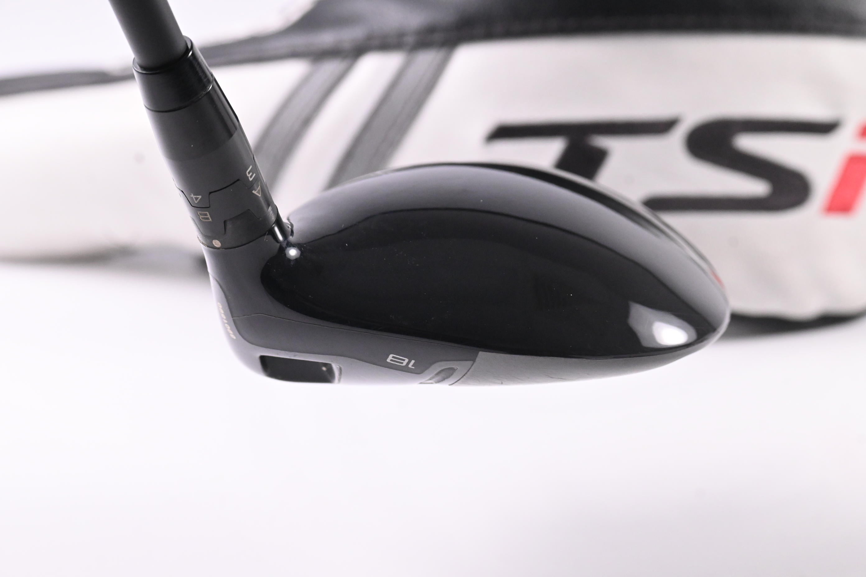 Titleist TSi2 #5 Wood / 18 Degree / Stiff Flex Kuro Kage Black 55 Shaft