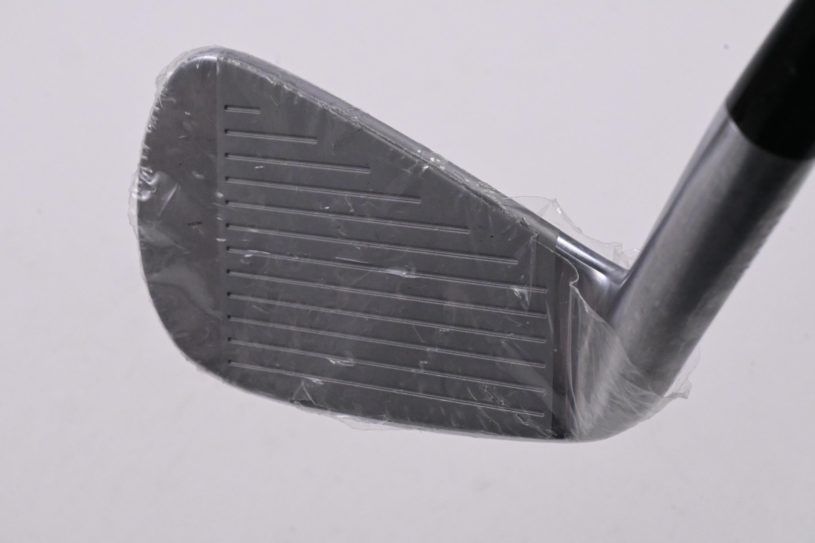 Mizuno MP-20 Blade #4 Iron / 24 Degree / Stiff Flex Dynamic Gold S300 Shaft