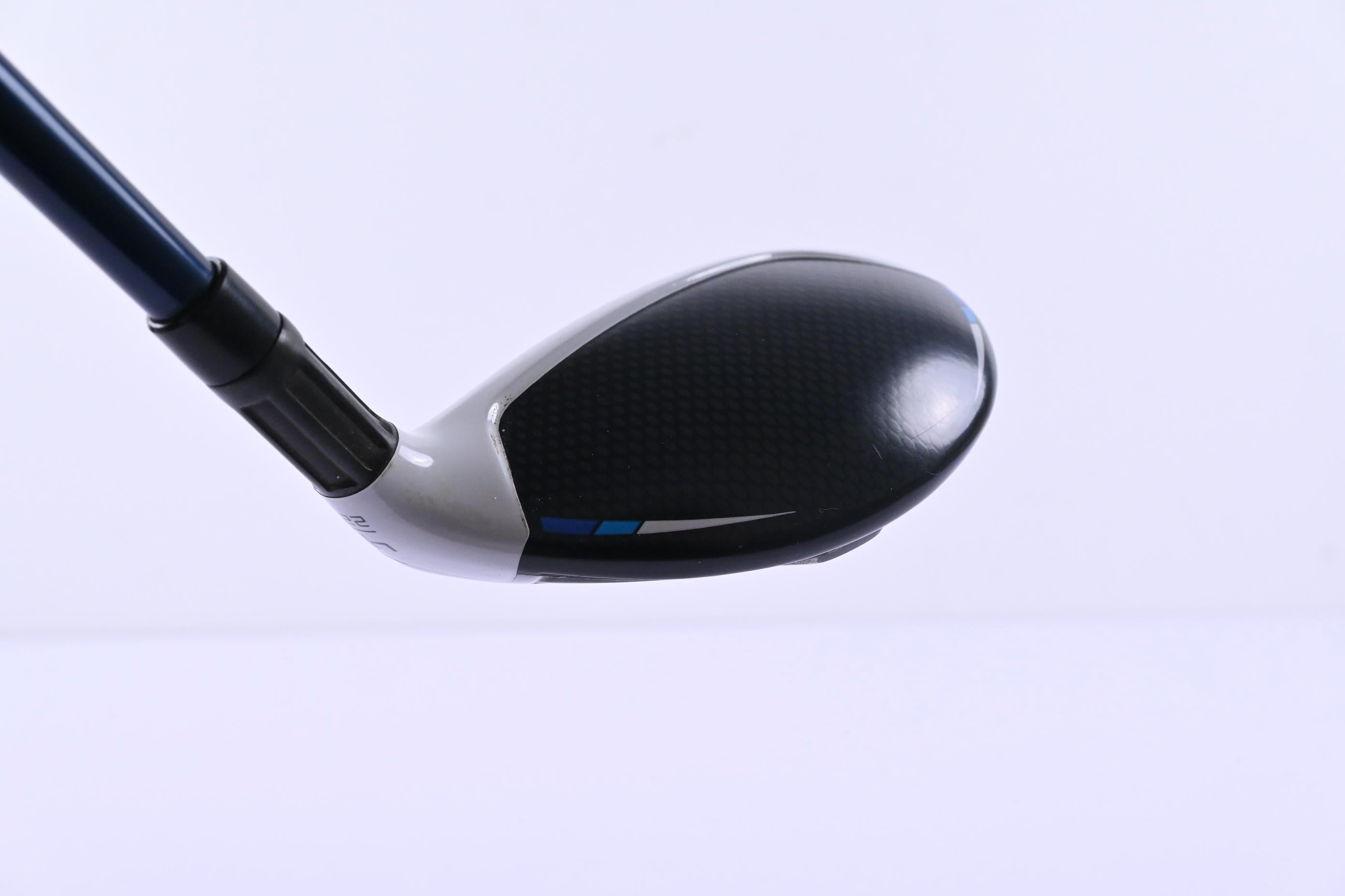 Taylormade SIM2 Max #4 Hybrid / 22 Degree / Regular Flex Ventus Blue 6 Shaft