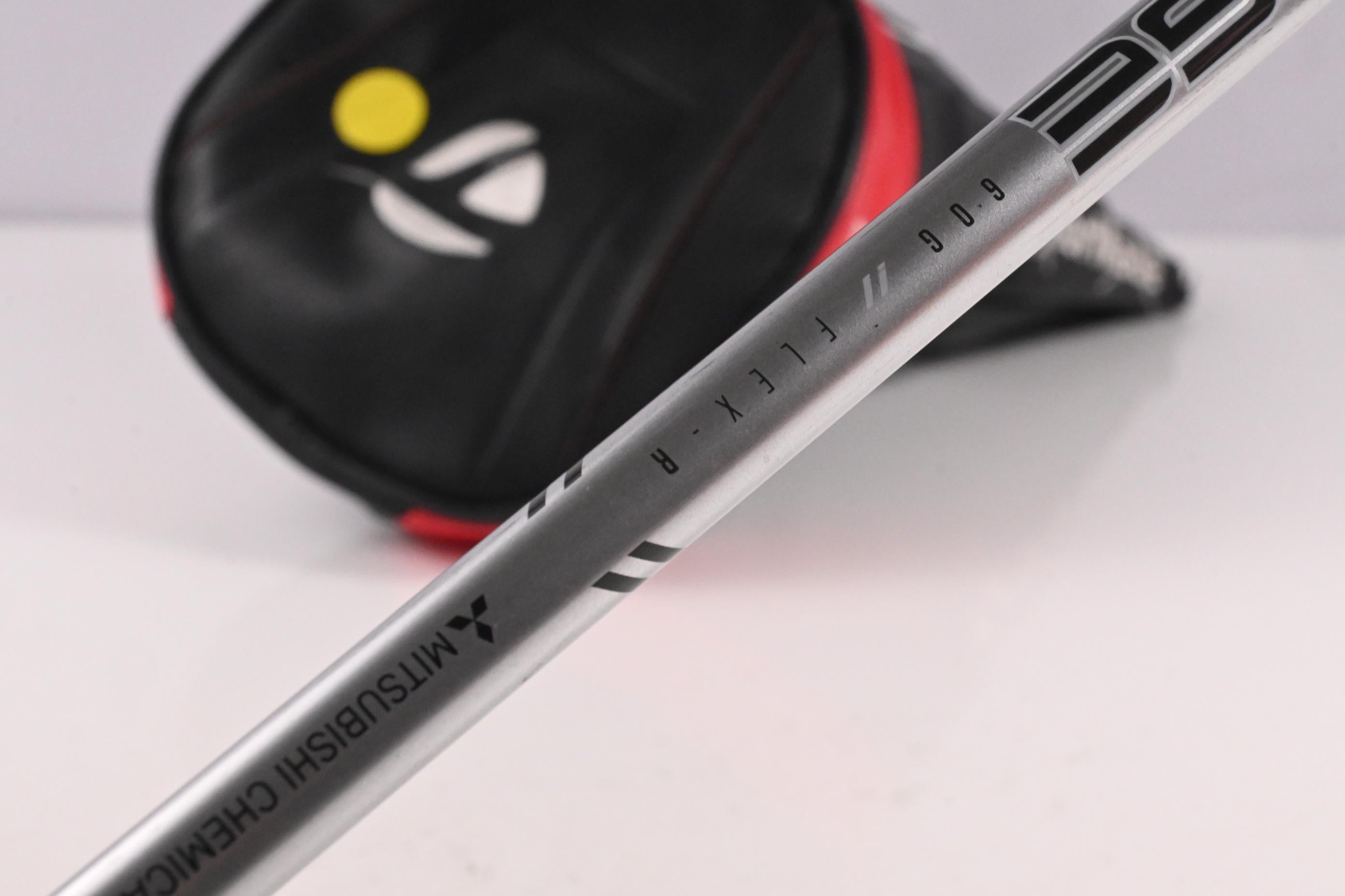 Taylormade Stealth Driver / 9 Degree / Regular Flex Kuro Kage Silver 60 Shaft
