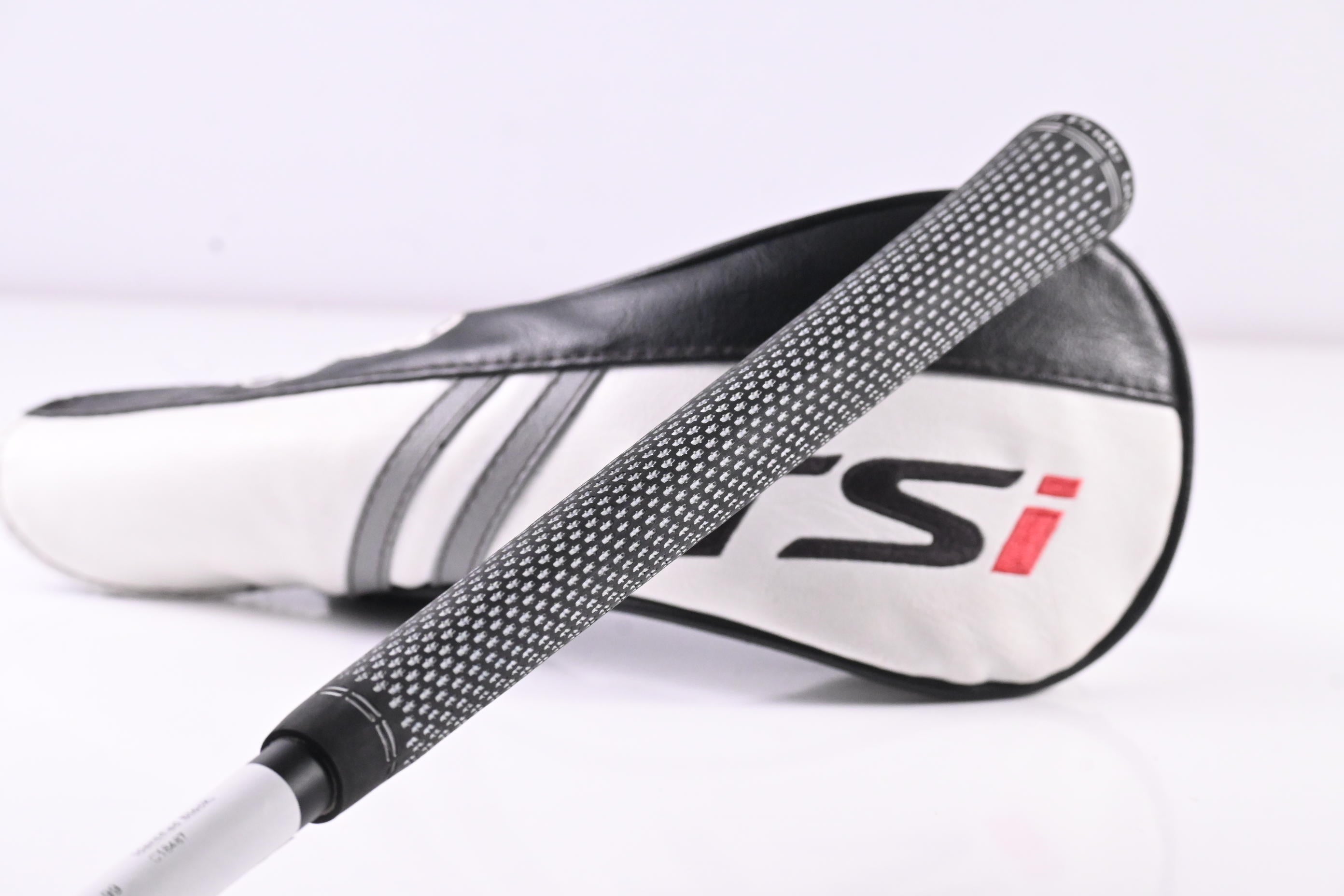 Titleist TSi2 #5 Wood / 18 Degree / Stiff Flex Kuro Kage Black 55 Shaft