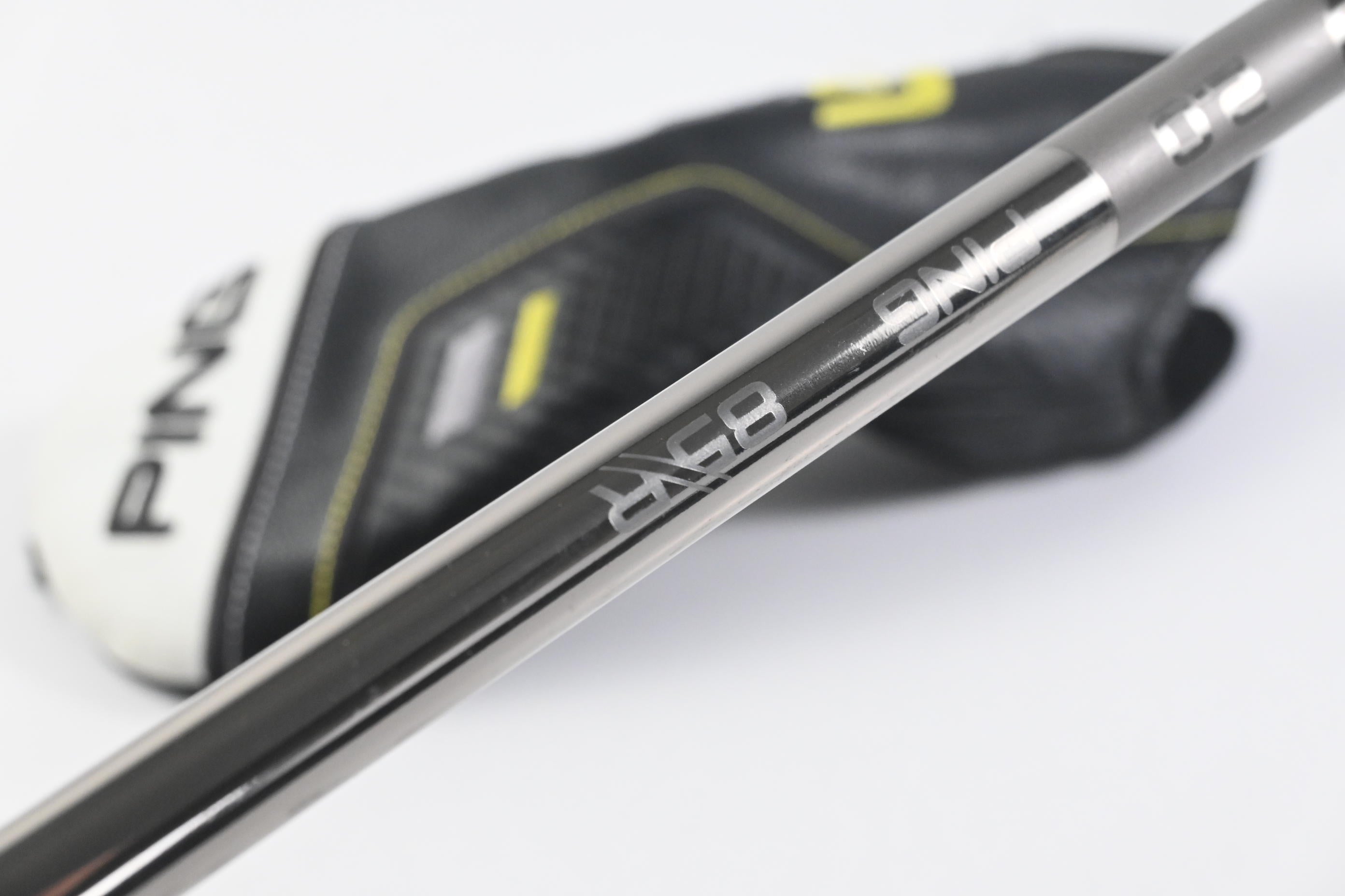 Ping G430 #4 Hybrid / 22 Degree / Regular Flex Ping Tour 2.0 Chrome 85 Shaft