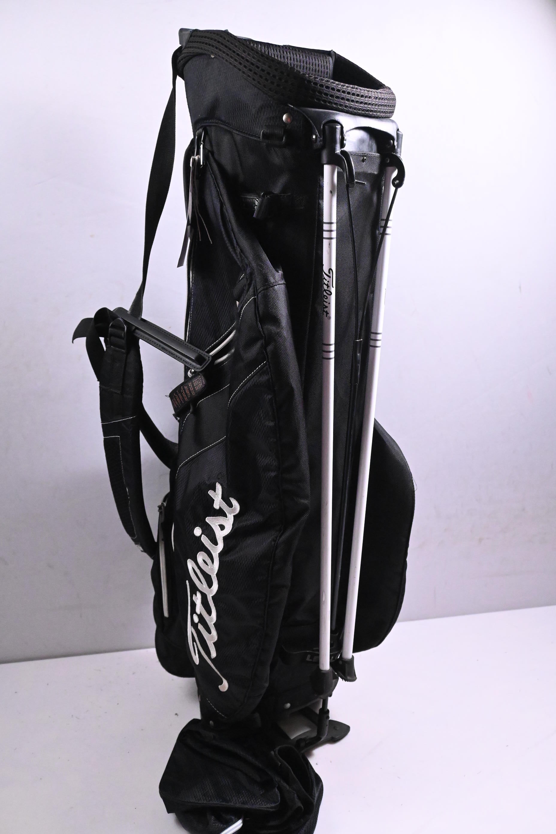 Titleist Crail Stand Bag / 2-Way Divider / Black