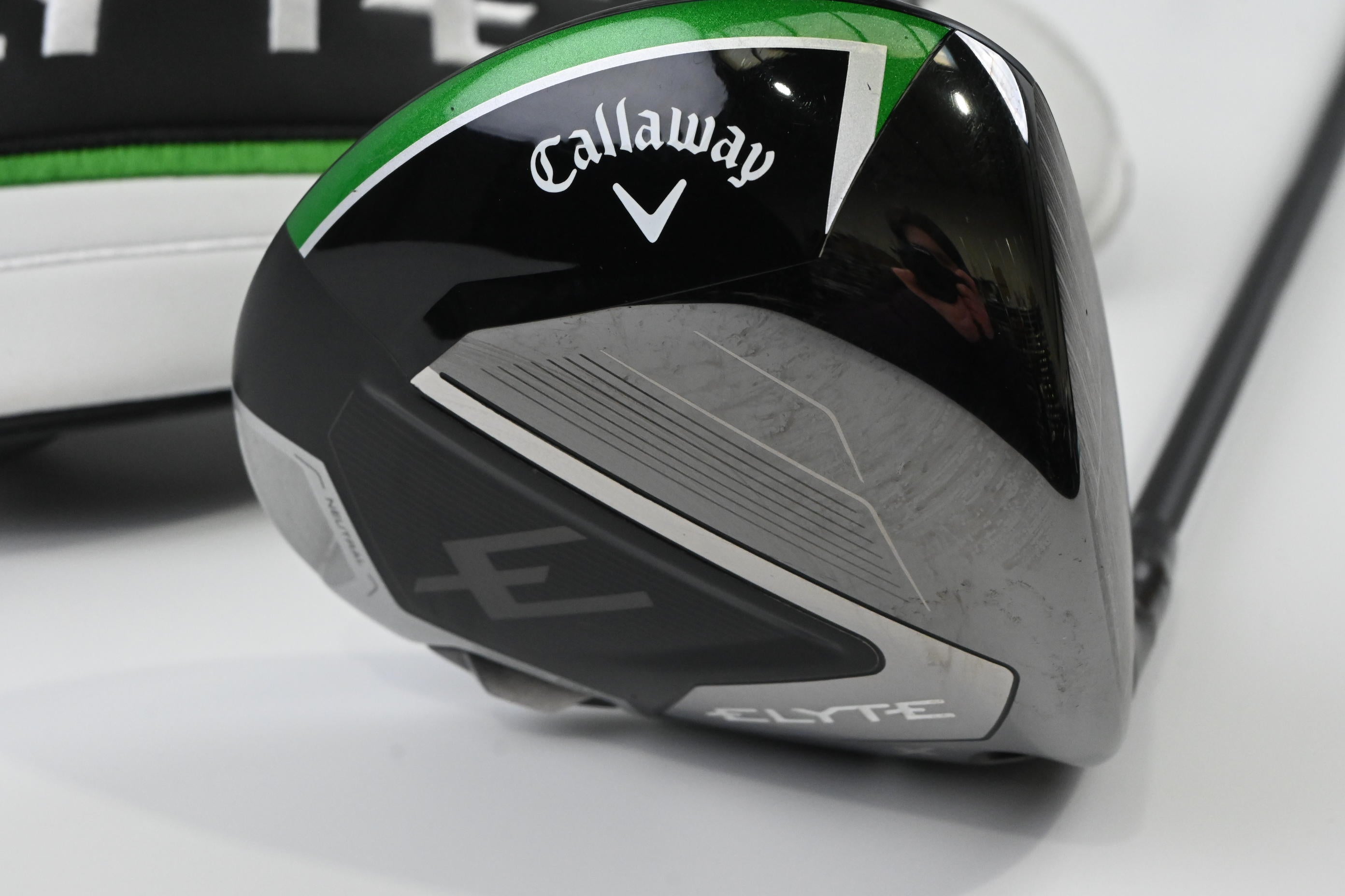Callaway Elyte X Driver / 10.5 Degree / Senior Flex Vanquish 4 Shaft