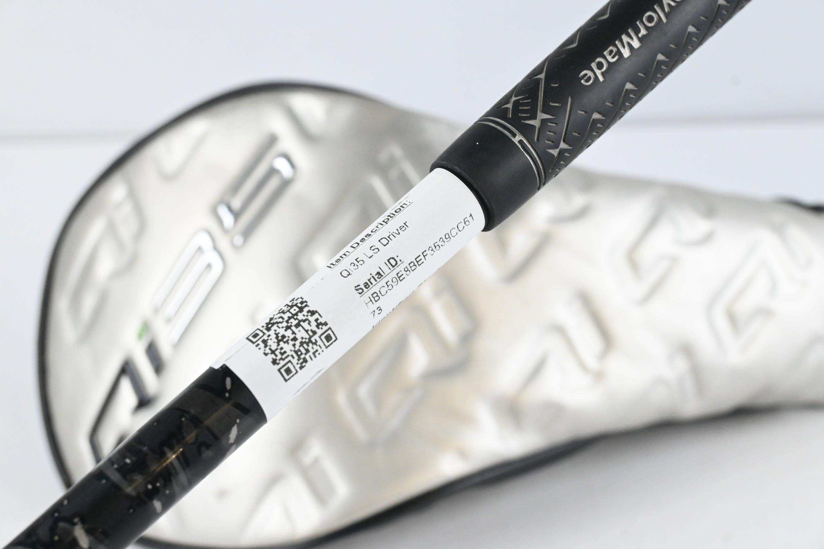 Taylormade Qi35 LS Driver / 10.5 Degree / Stiff Flex Kai'li Dark Waves White 60