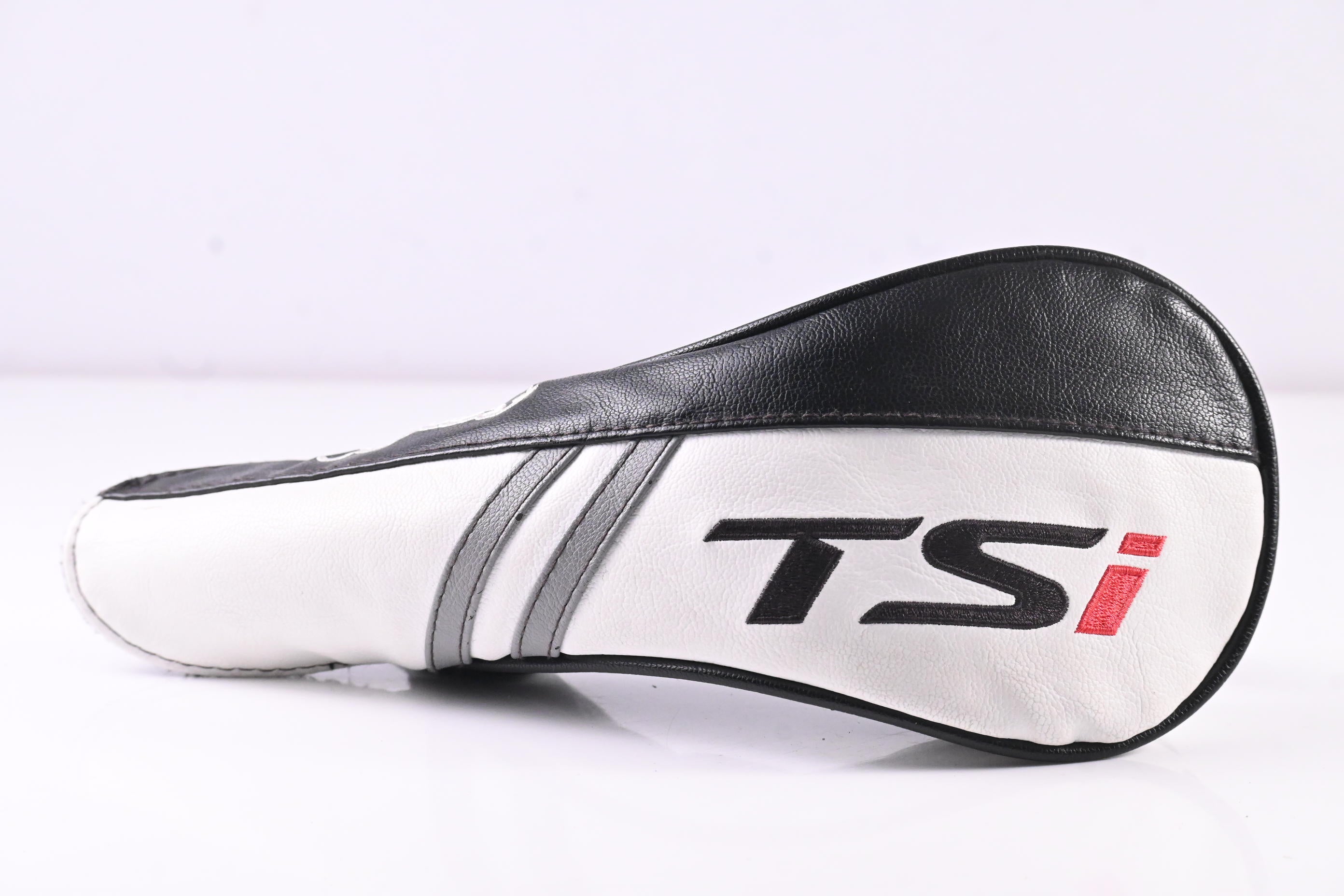 Titleist TSi2 #5 Wood / 18 Degree / Stiff Flex Kuro Kage Black 55 Shaft