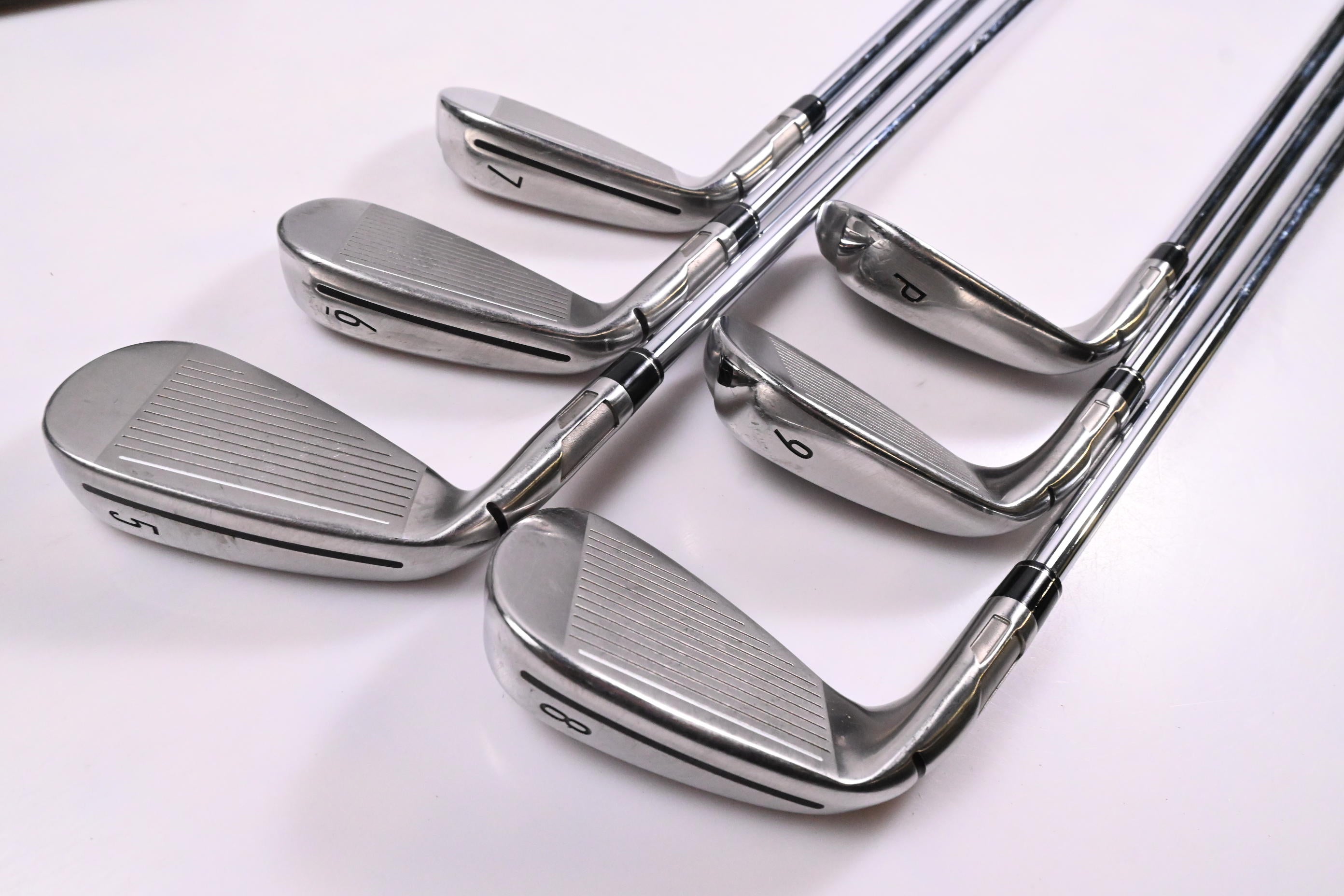 Taylormade SIM2 Max Irons / 5-PW / Regular Flex KBS MAX MT 85 Shafts