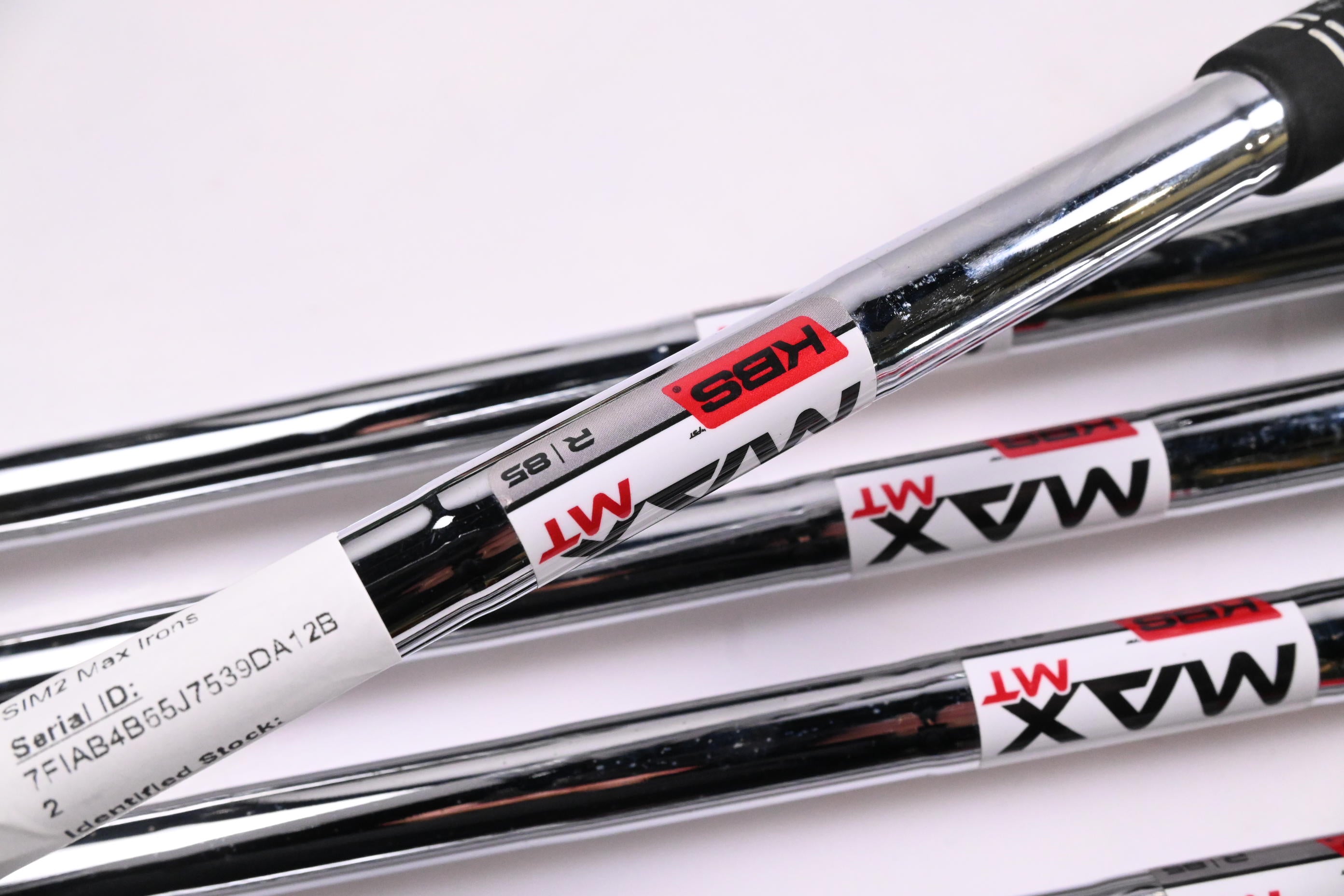 Taylormade SIM2 Max Irons / 5-PW / Regular Flex KBS MAX MT 85 Shafts