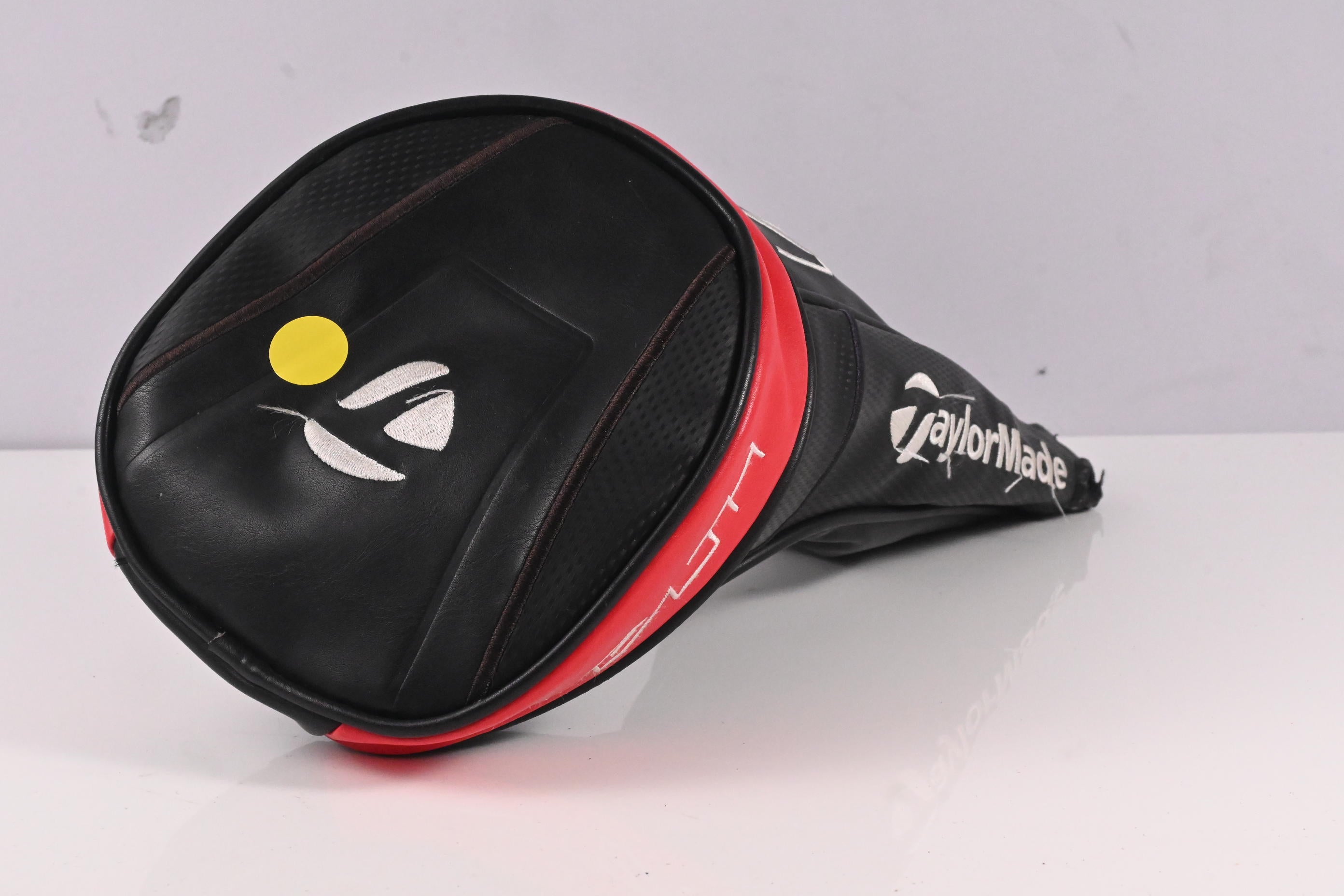 Taylormade Stealth Driver / 9 Degree / Regular Flex Kuro Kage Silver 60 Shaft