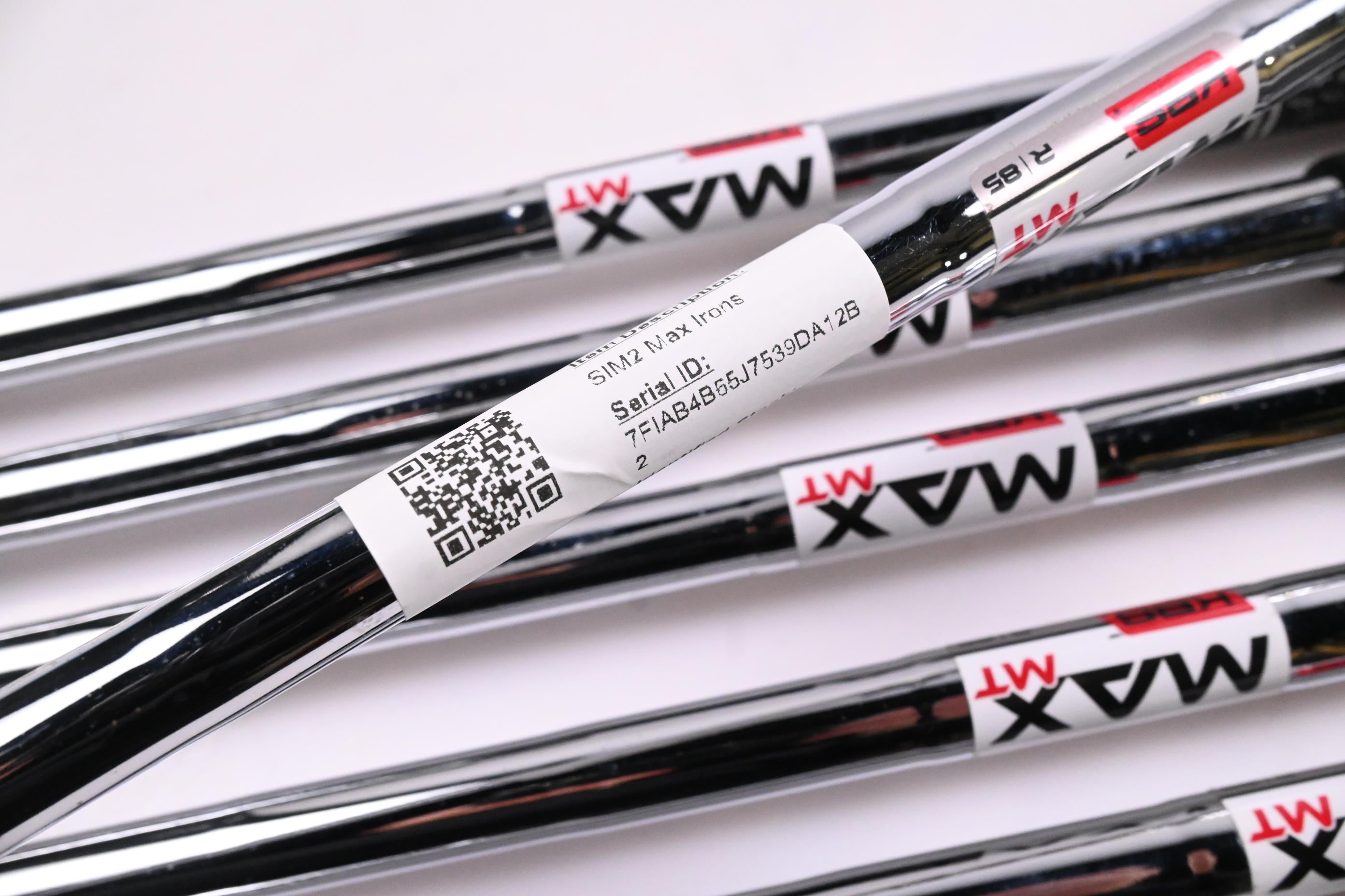 Taylormade SIM2 Max Irons / 5-PW / Regular Flex KBS MAX MT 85 Shafts