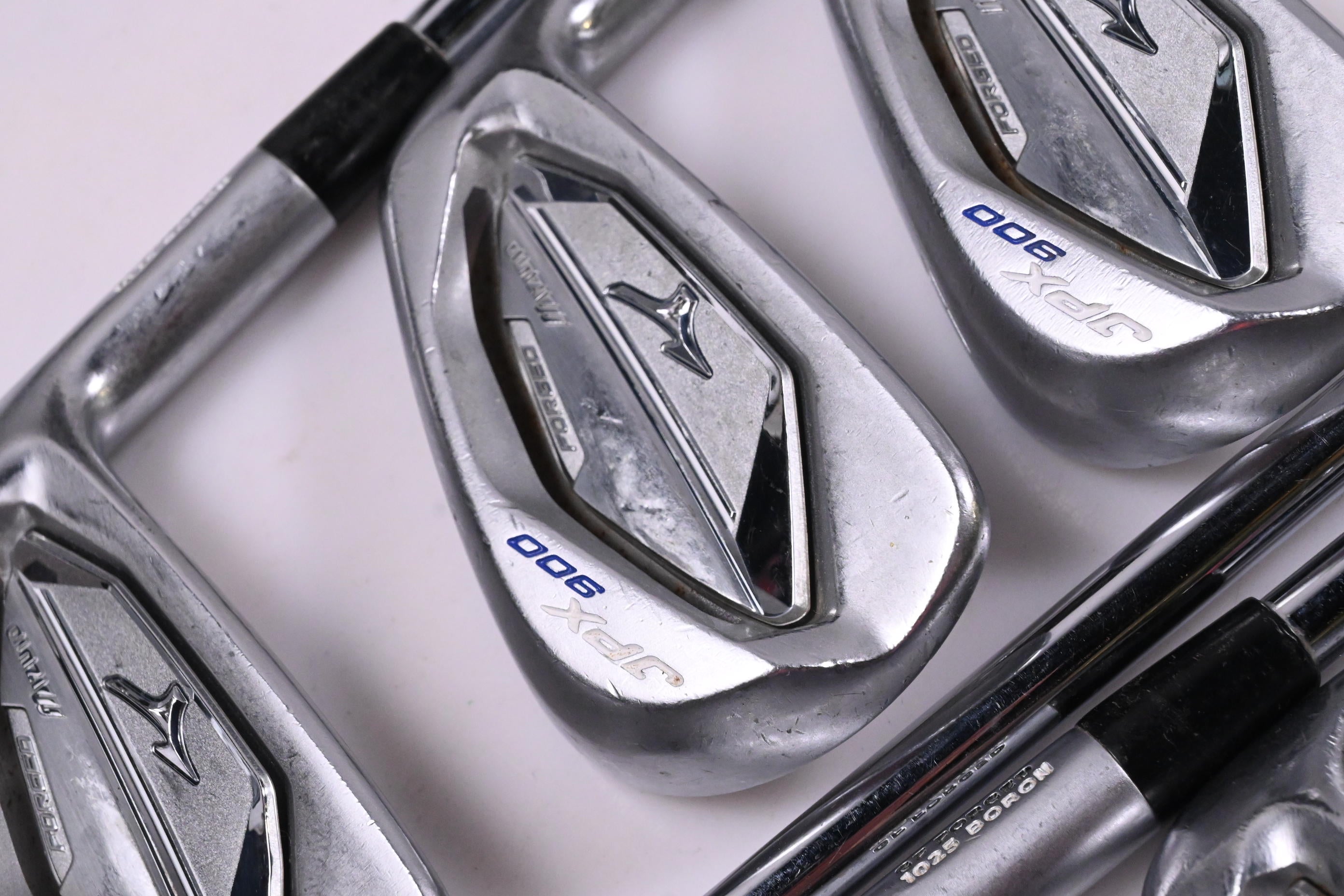 Mizuno JPX 900 Forged Irons / 5-PW+GW / Stiff Flex N.S.Pro Modus³ Tour 105