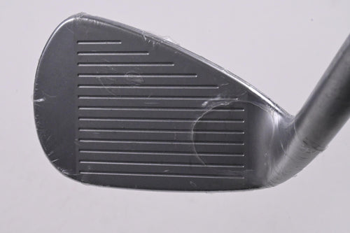 Mizuno JPX 925 Hot Metal #9 Iron / 37 Degree / Stiff Flex Dynamic Gold 105 S300