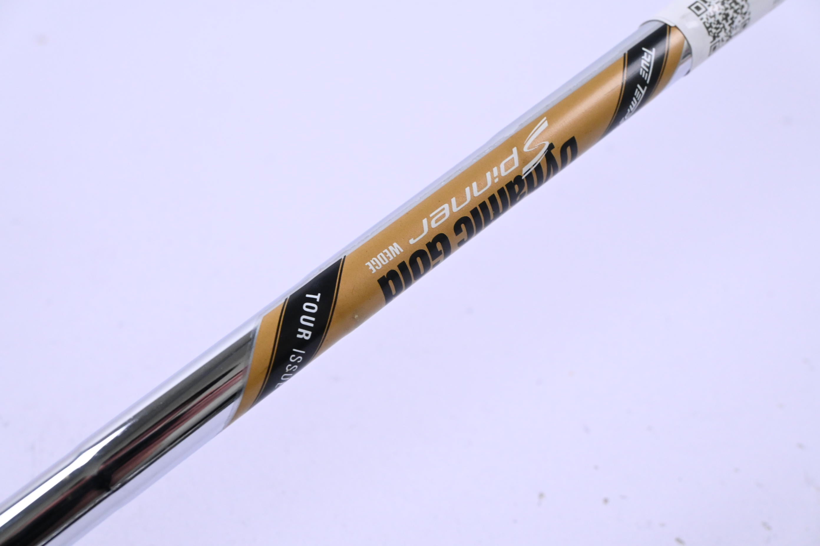 Cleveland RTX Full Face Gap Wedge / 52 Degree / Wedge Flex Dynamic Gold Spinner
