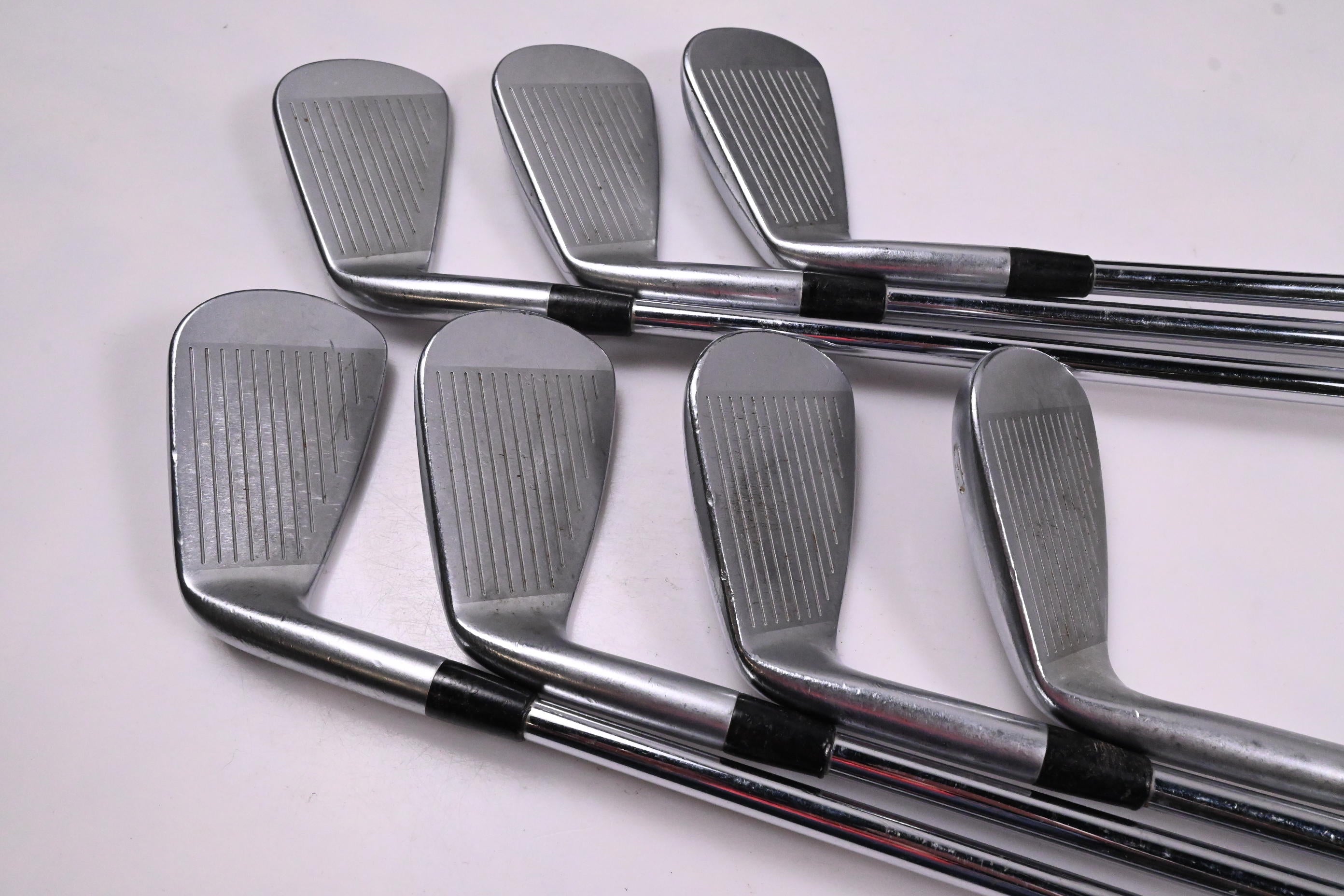 Mizuno JPX 900 Forged Irons / 5-PW+GW / Stiff Flex N.S.Pro Modus³ Tour 105