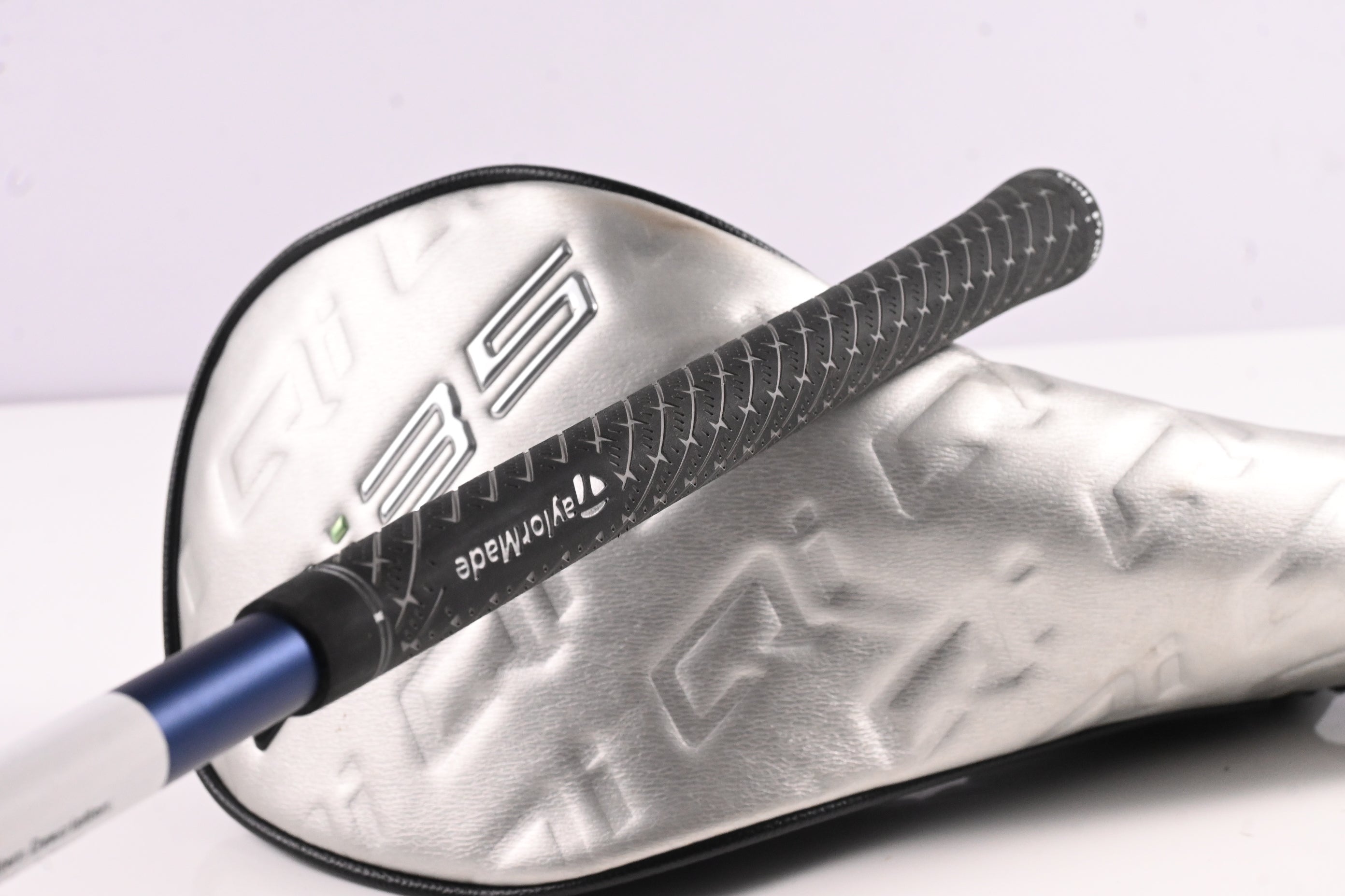 Taylormade Qi35 LS Driver / 9 Degree / Stiff Flex Fujikura Ventus Blue 5 Shaft
