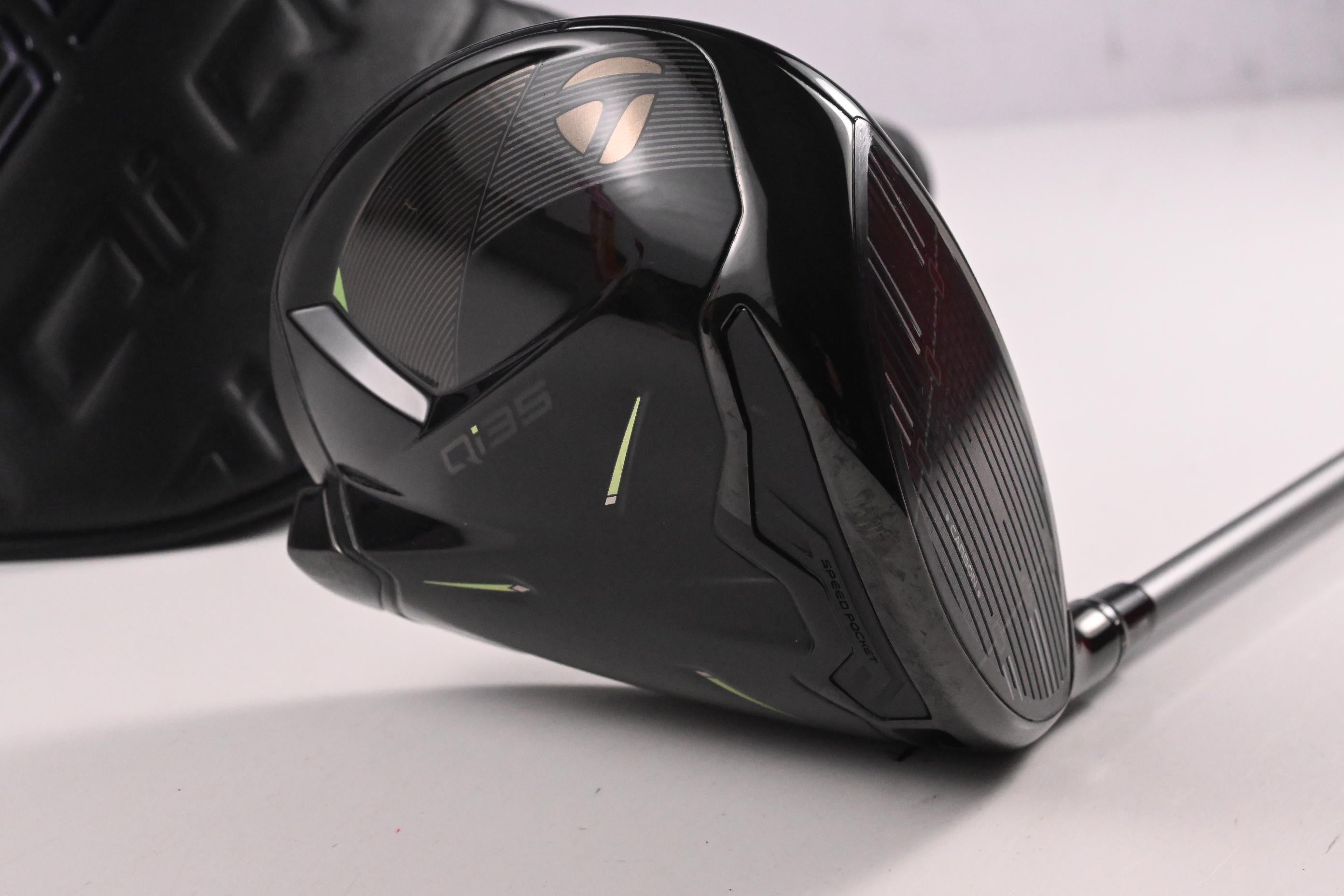 Taylormade Qi35 Designer Series Driver / 10.5 Degree/ Regular Flex AirSpeeder 50