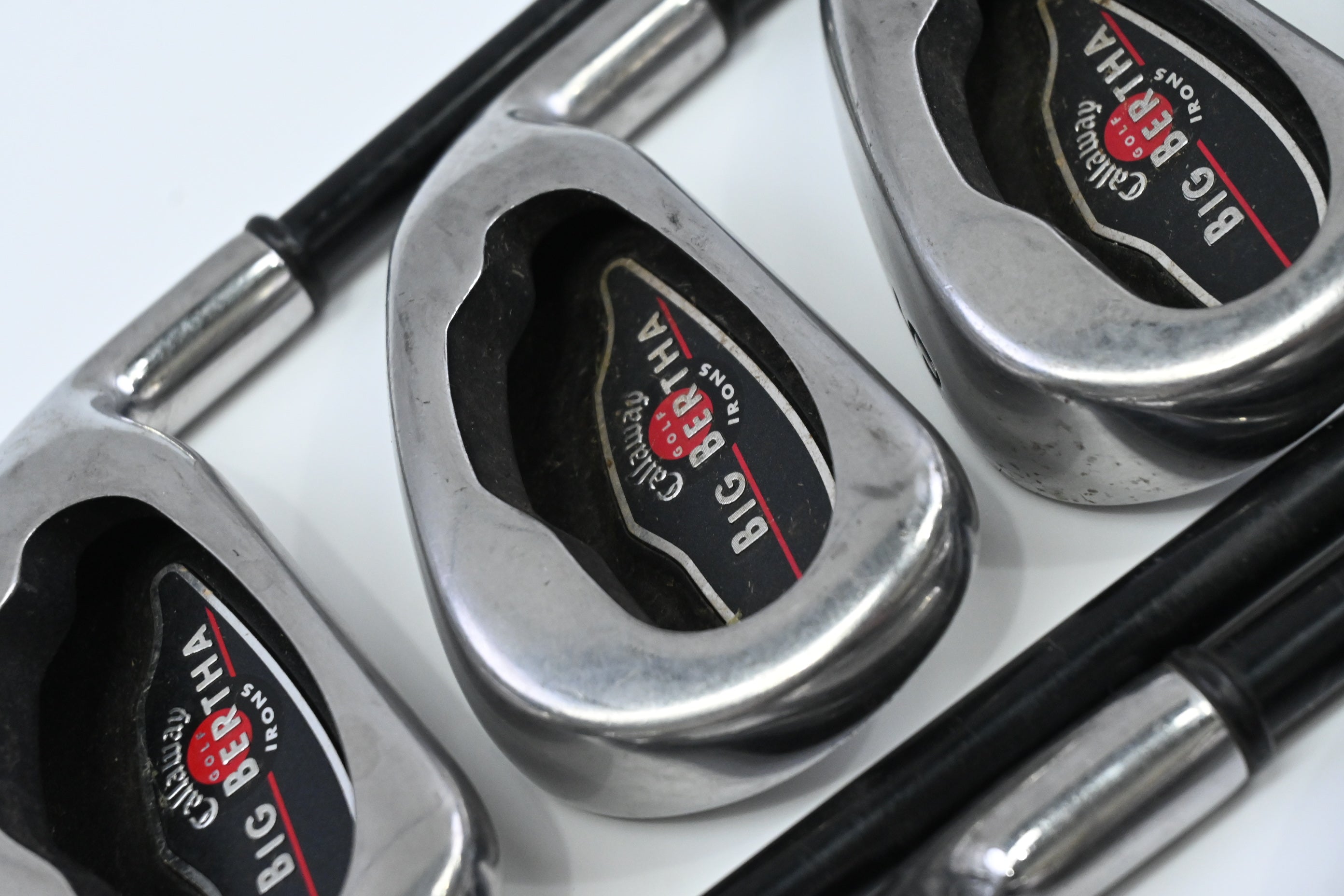 Callaway Big Bertha 2002 Irons / 3-PW / Regular Flex Callaway RCH 75 Shafts