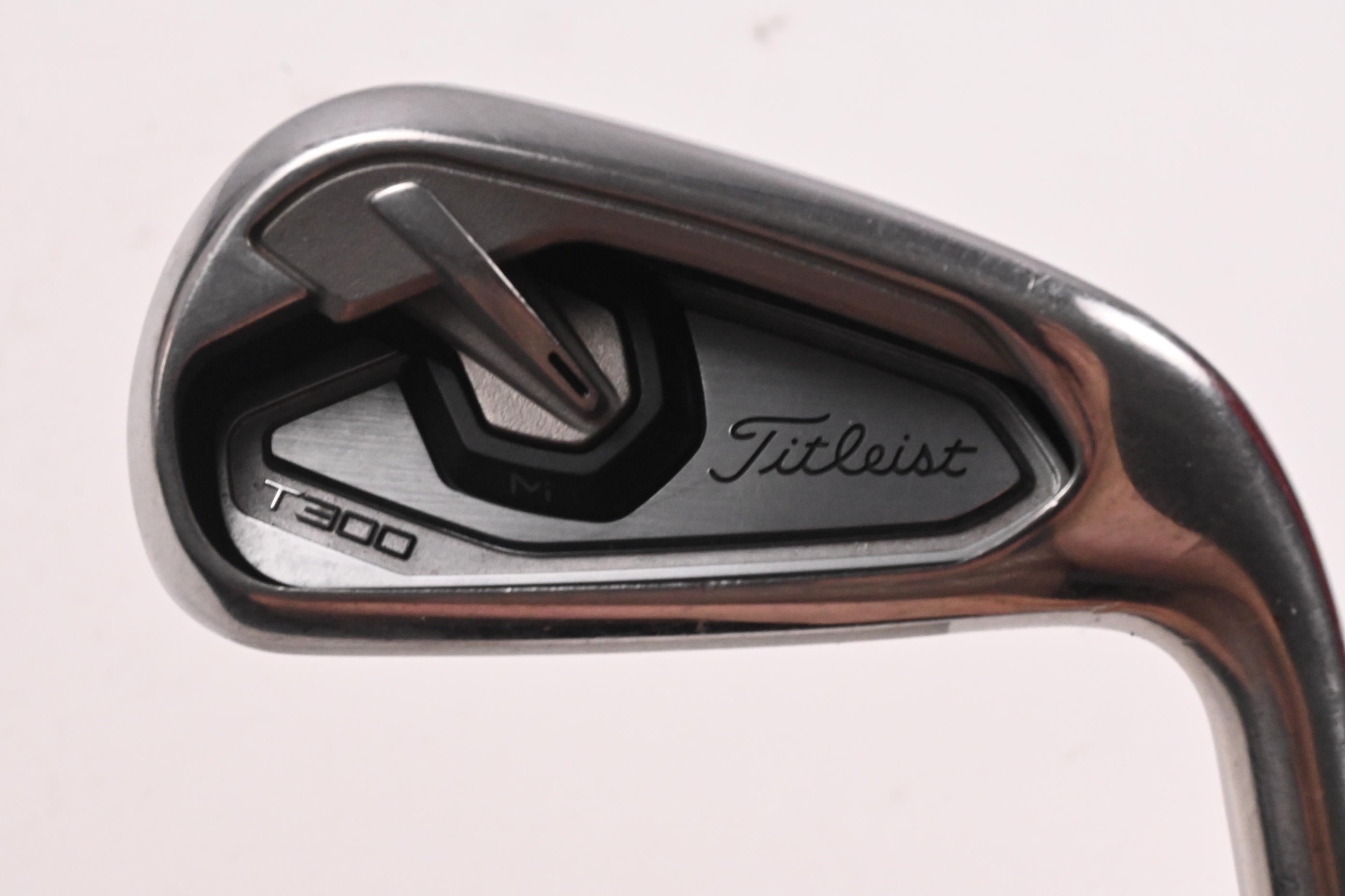 Titleist T300 2019 #4 Iron / 20 Degree / Stiff Flex True Temper AMT Red S300