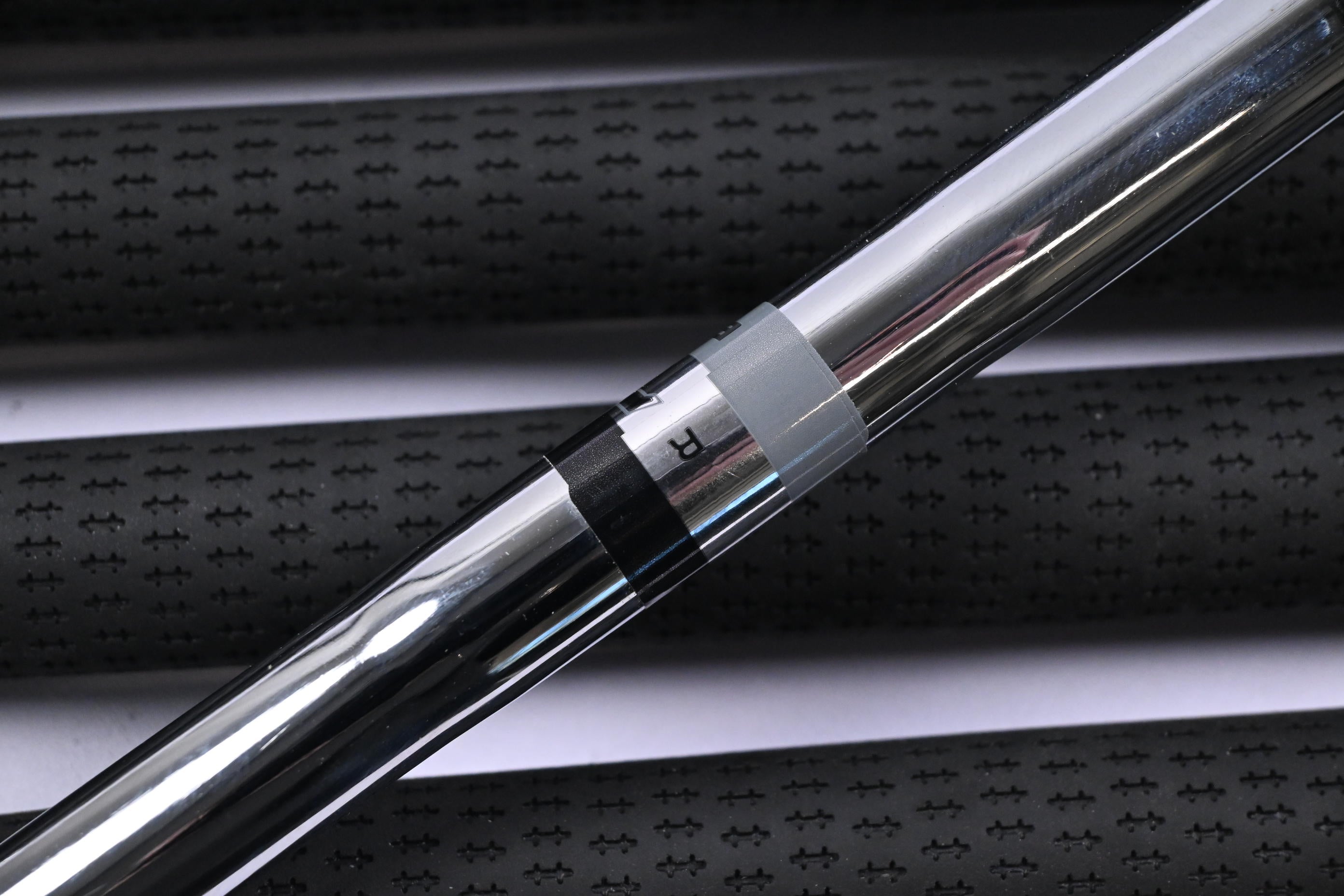 Cobra Fly XL Irons / 6-PW+SW / Regular Flex Cobra XL Shafts