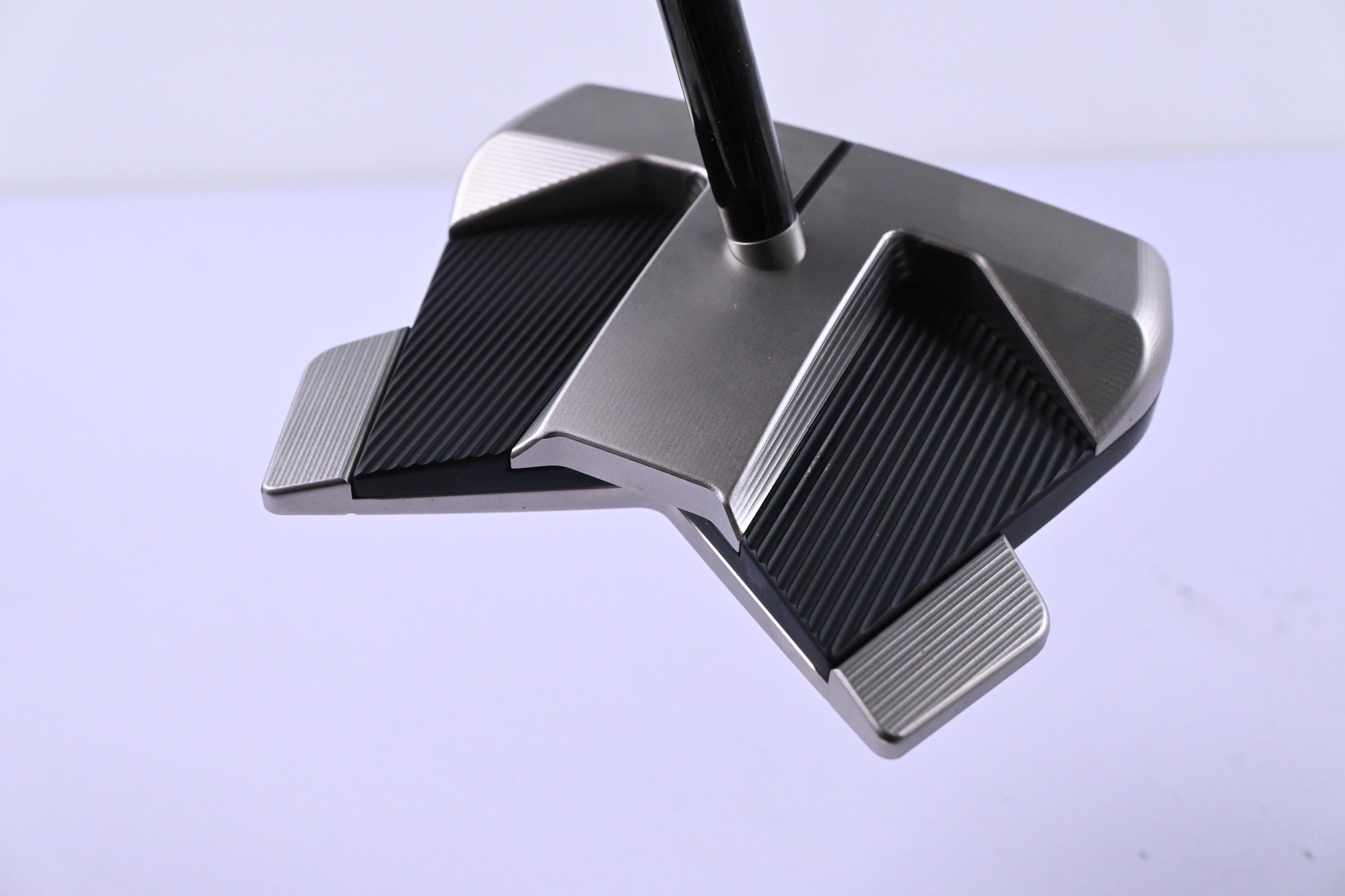 Scotty Cameron 2026 Phantom 11R OC Putter / 34 Inch