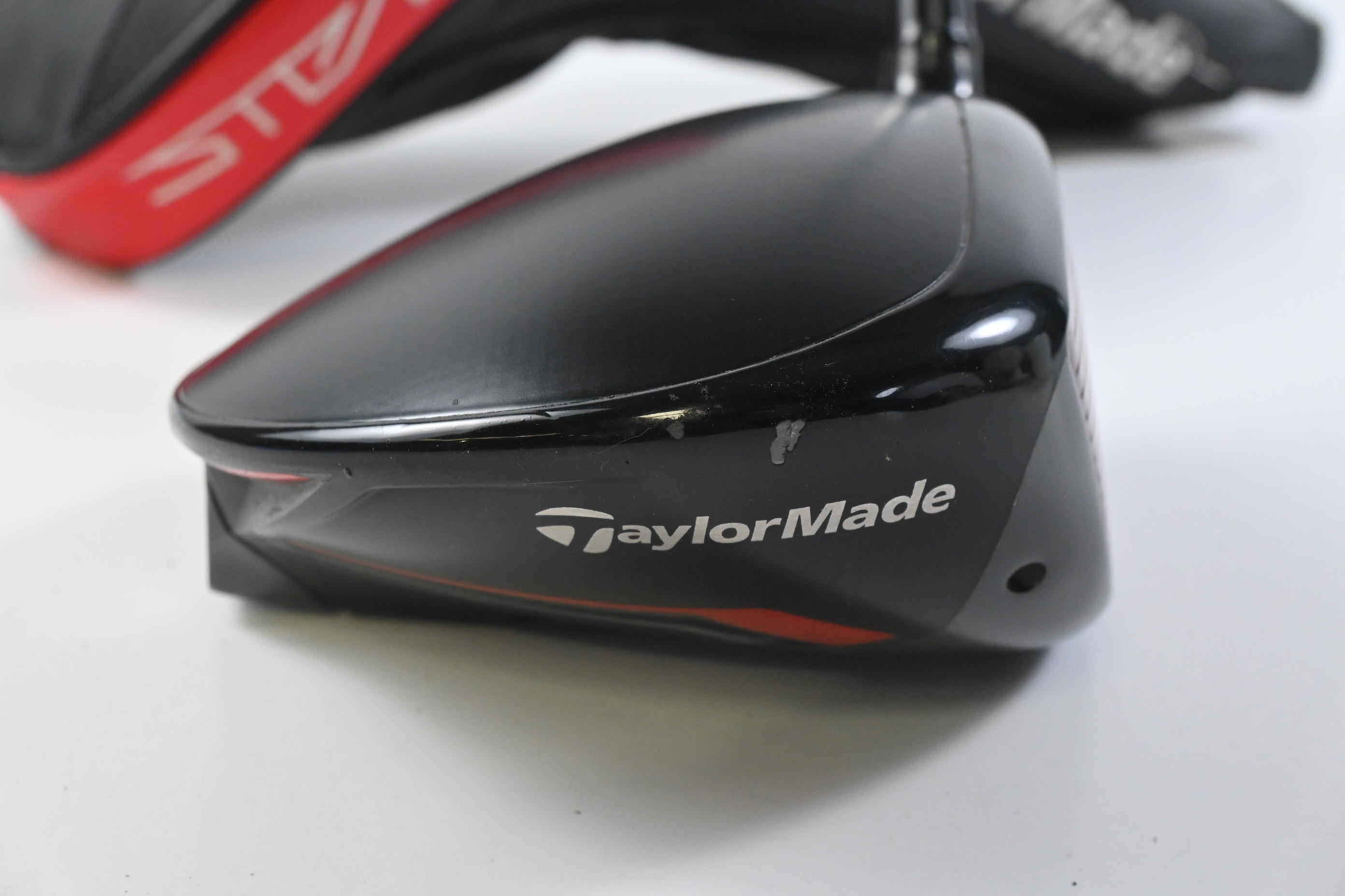 Taylormade Stealth Driver / 9 Degree / Stiff Flex Aldila Ascent 60 Shaft