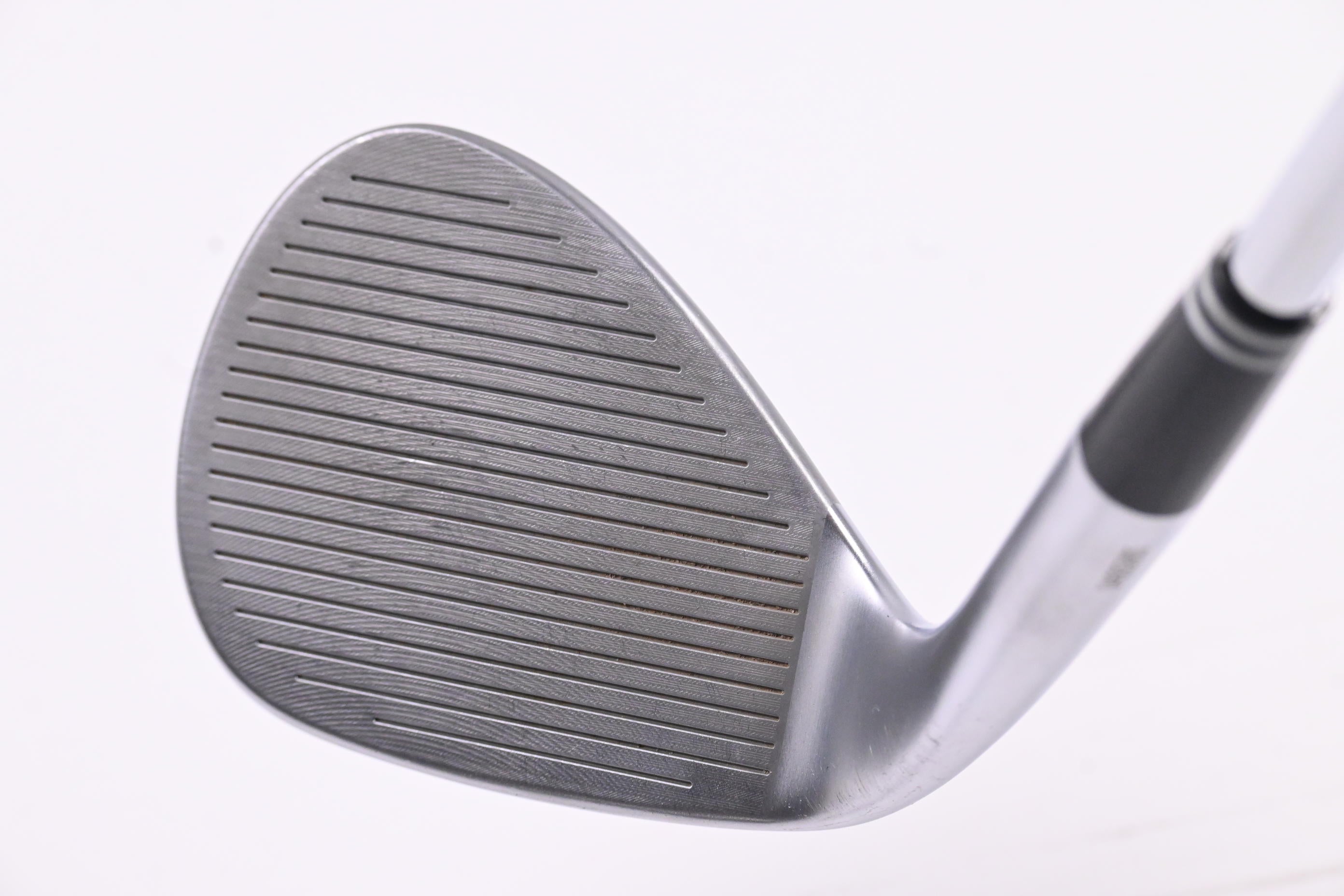 Cleveland CBX Full Face 2 Sand Wedge / 54 Degree / Wedge Flex Dynamic Gold 115