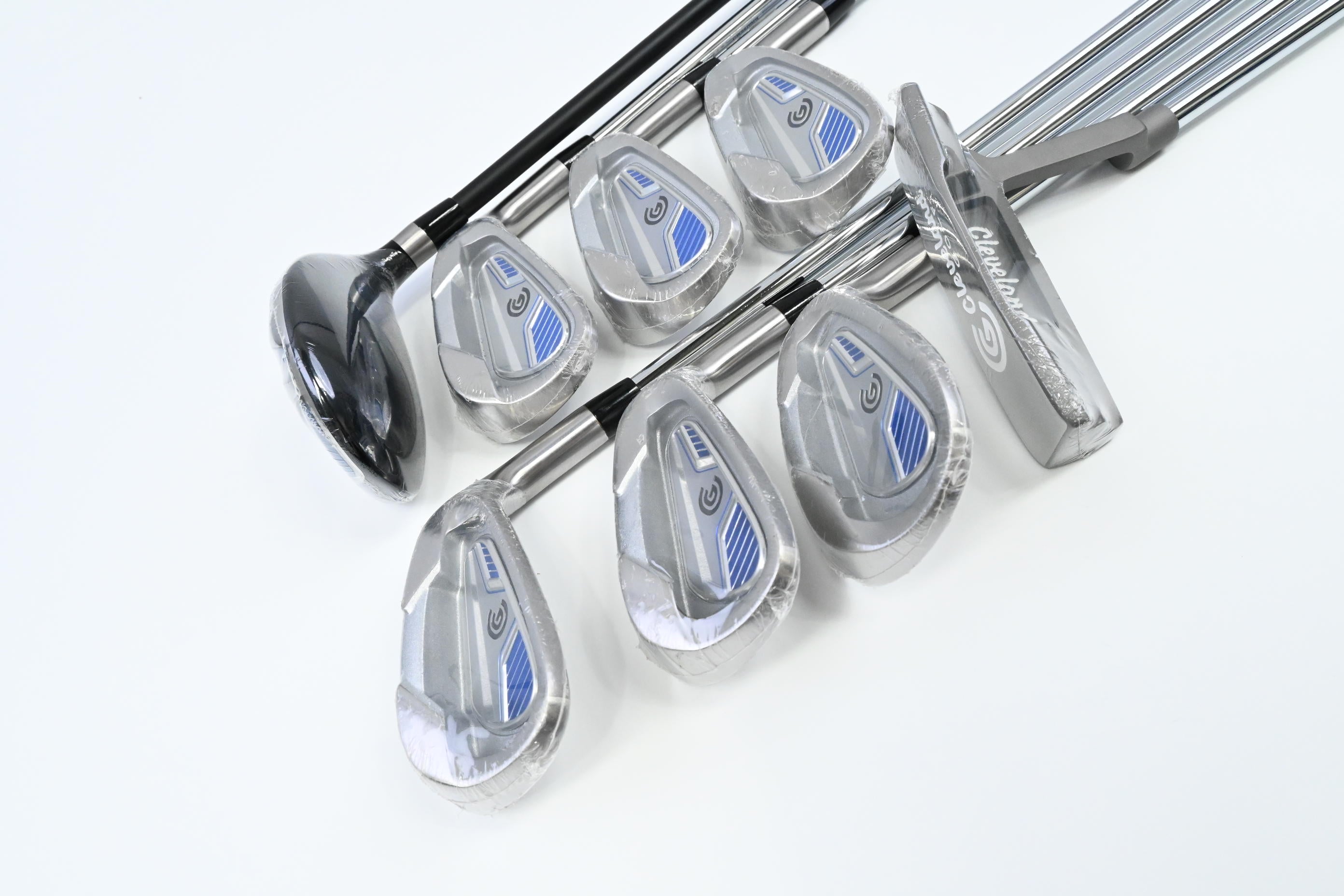 Cleveland Package Set / Hybrid, Irons, Putter, Bag