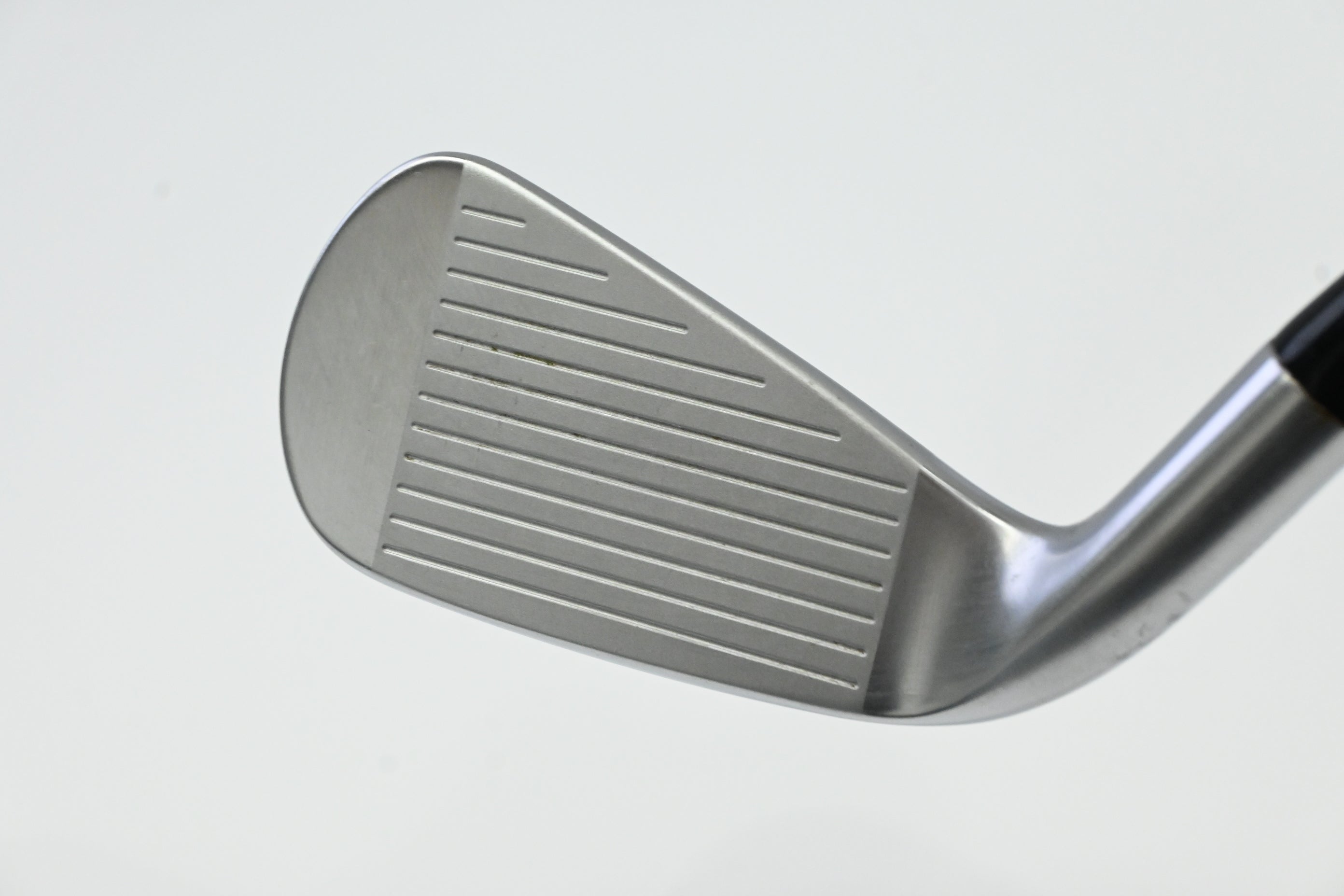 Titleist U.505 2025 Utility #2 Iron / 18 Degree / X-Flex HZRDUS Gen5 Black 80