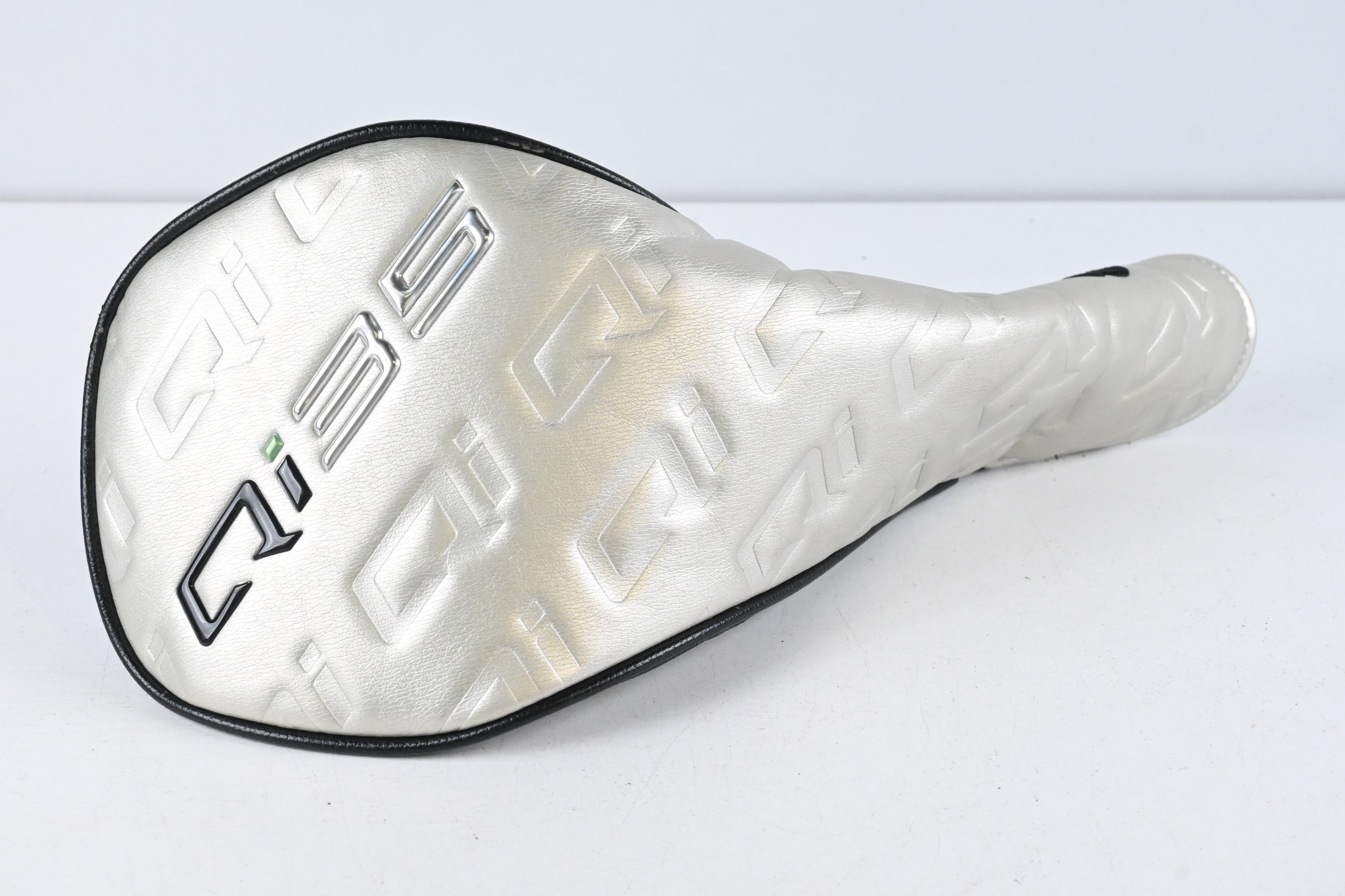 Taylormade Qi35 Max Driver / 9 Degree / Stiff Flex Fujikura Ventus Blue 5 Shaft