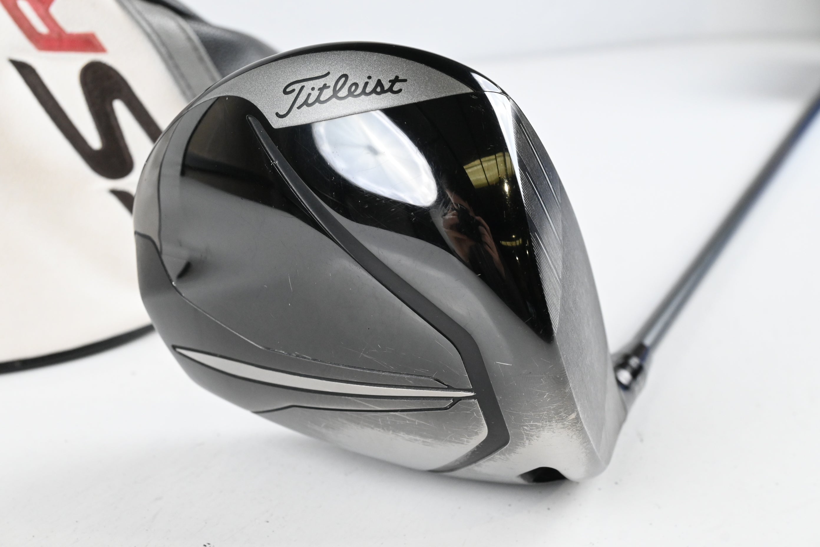 Titleist TSR1 Driver / 9 Degree / Regular Flex HZRDUS Smoke Black 60 Shaft