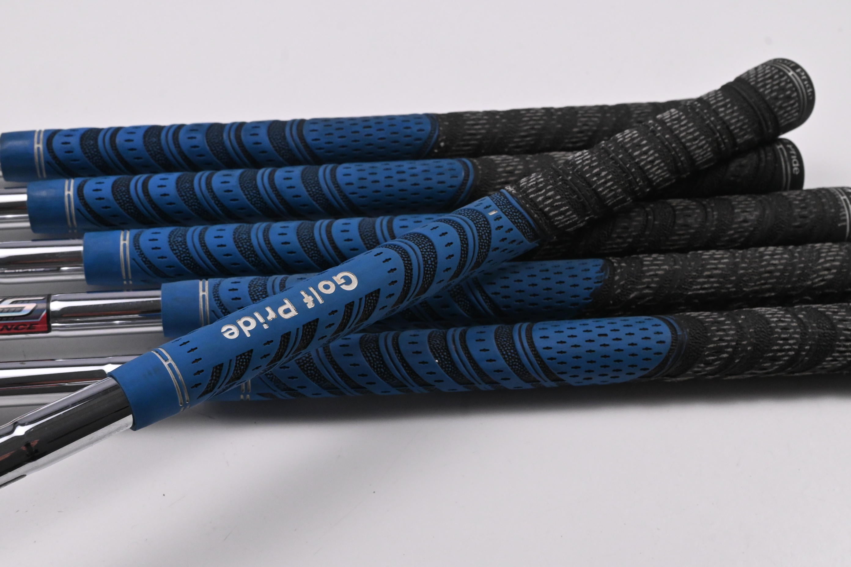 Ping i-Series E1 Irons / 4-9I / Black Dot / Stiff Flex Ping CFS Distance Shafts